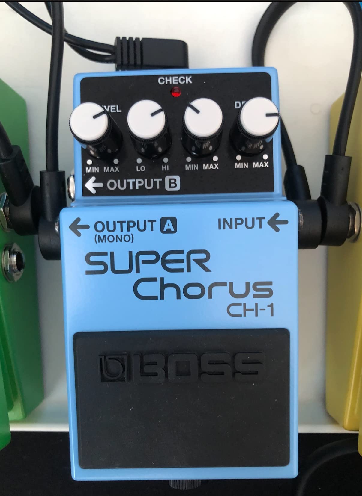 BOSS CH-1 SUPER Chorus | Classic Compact Chorus Effects Pedal | Crystal-Clear Tone for Guitar & Keyboards | Versatile Sound Shaping | Mono & Stereo Connectivity customer photo 1