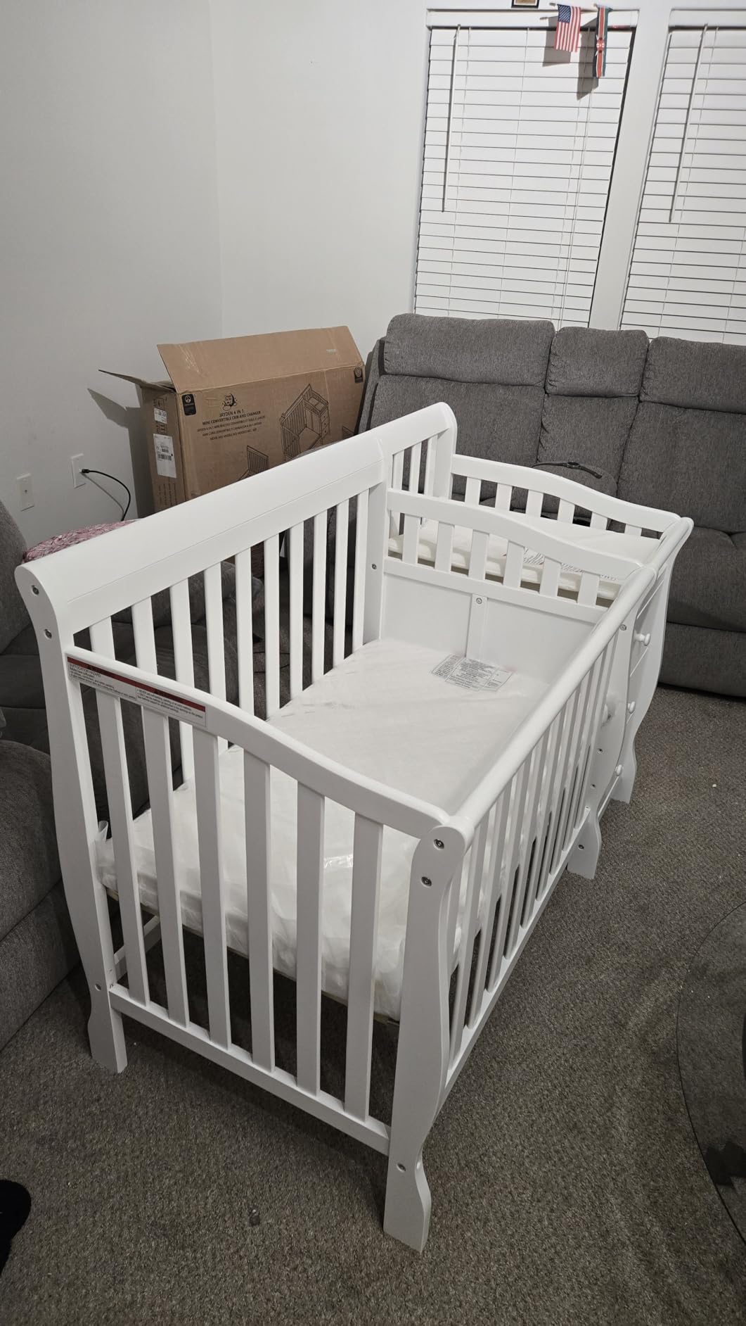 Dream On Me Jayden 4-in-1 Mini Convertible Baby Crib & Changer with Storage in White, Pinewood, GreenGuard Gold & BSA, 1 Mattress Pad, 3 Mattress Heights, Converts to Mini Day & Twin-Size Bed customer photo 1