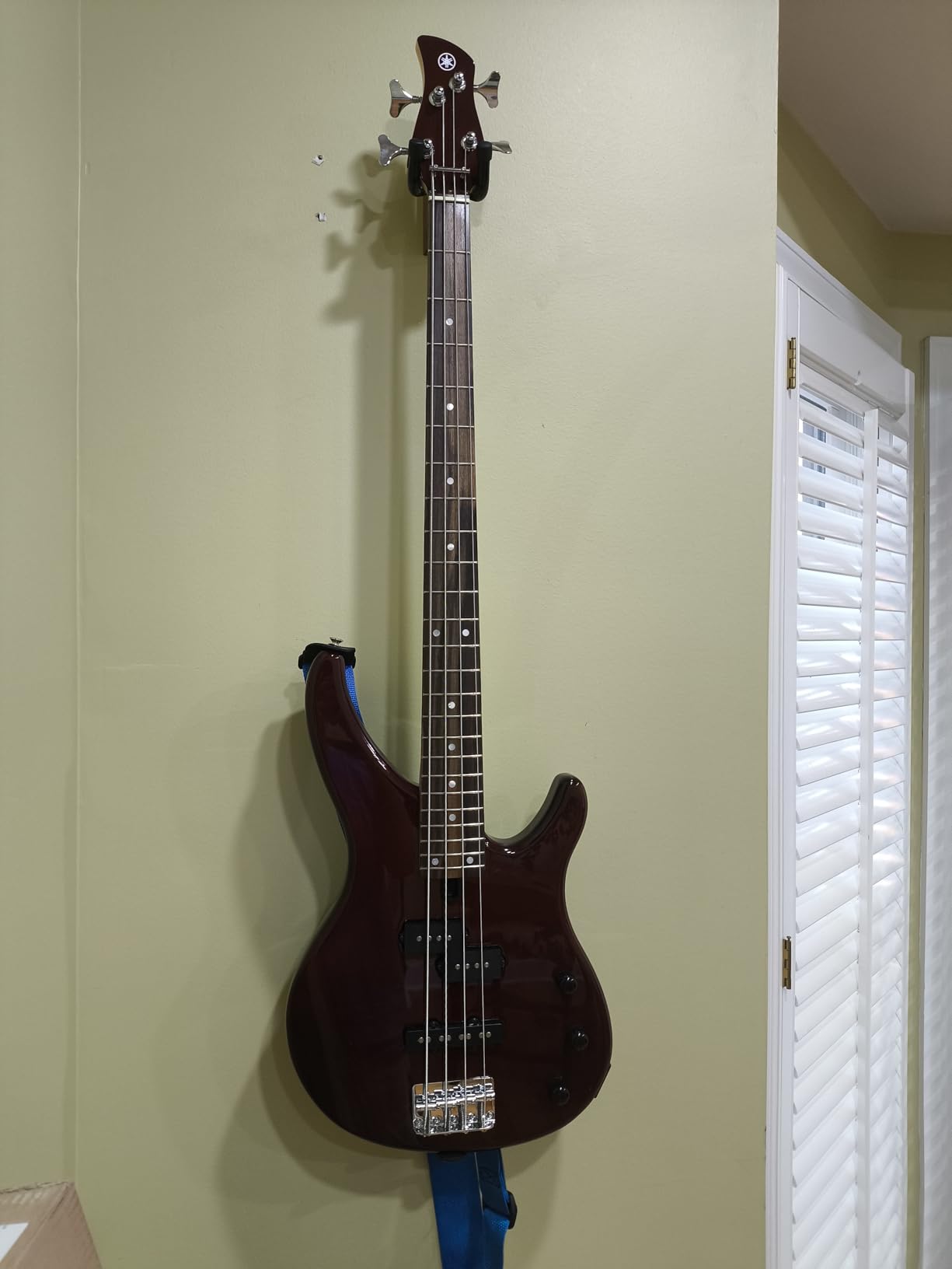 Yamaha TRBX304 BL 4-String Electric Bass Guitar customer photo 2