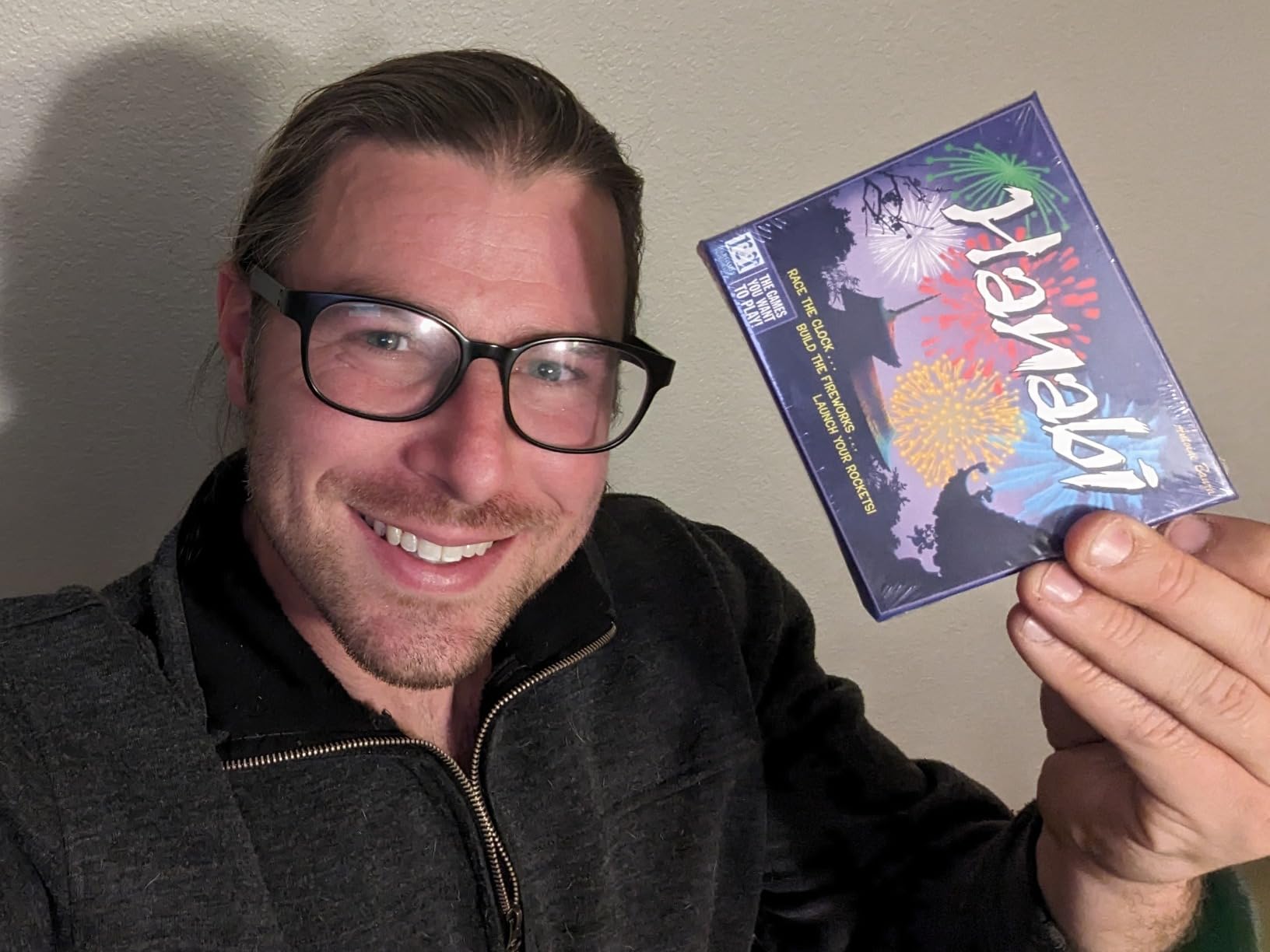 R&R Games Hanabi Strategy Game customer photo 1