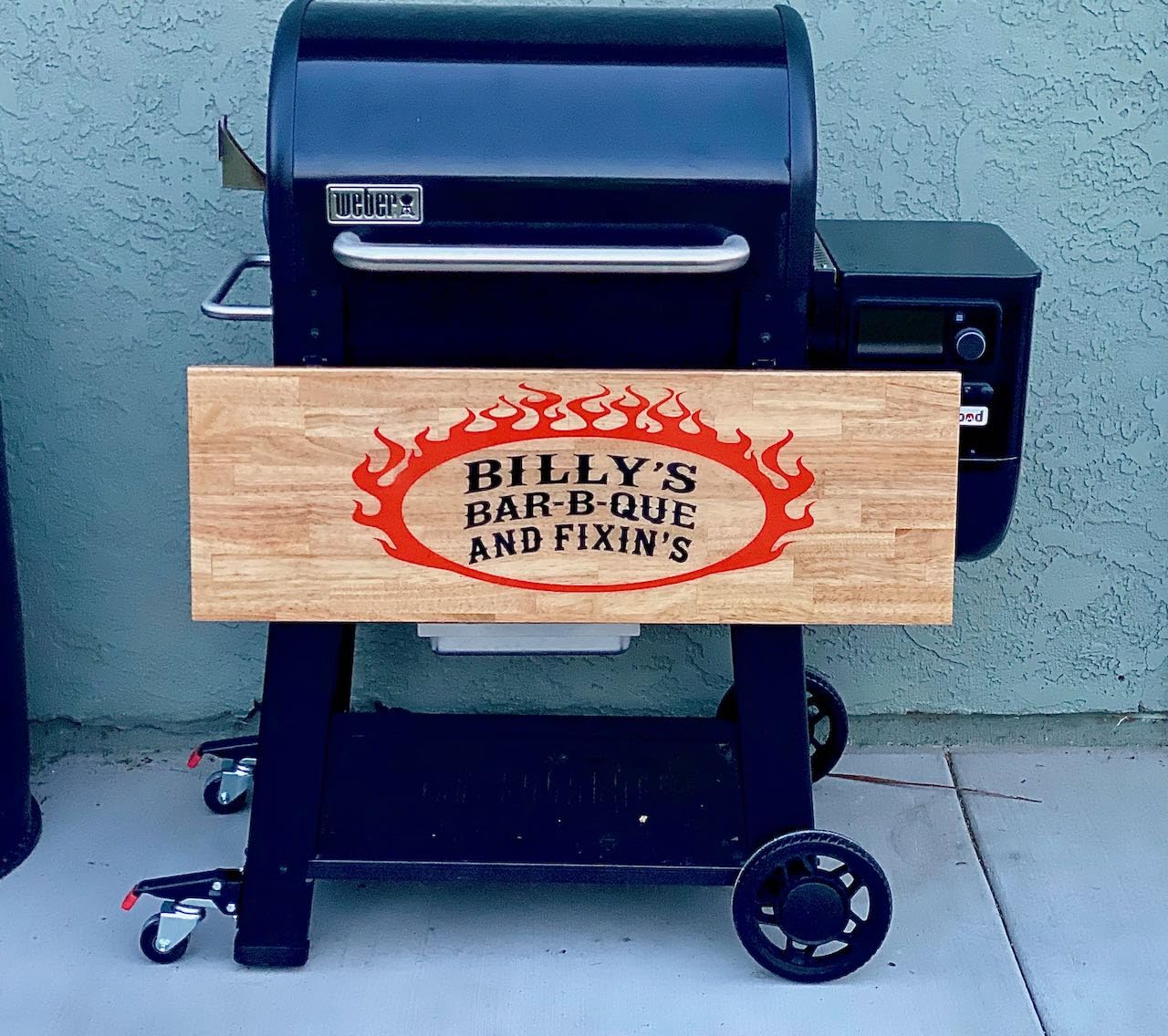 Weber Searwood 600 Wood Pellet Smoker Grill - Wi‑Fi & Bluetooth‑Enabled Outdoor Grill for Smoking, Searing, Rapid React PID & Cooking up to 600°F, Black customer photo 2