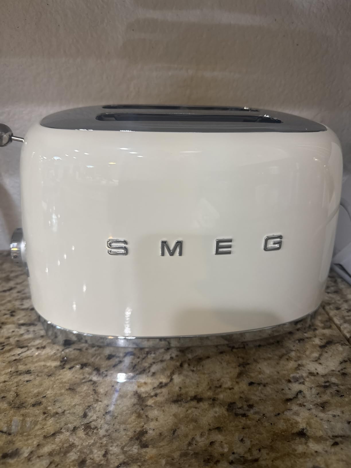 SMEG 2 Slice Toaster with 6 Presets and Defrost Function and Removable Crumb Tray TSF01PBUS, Pastel Blue customer photo 2