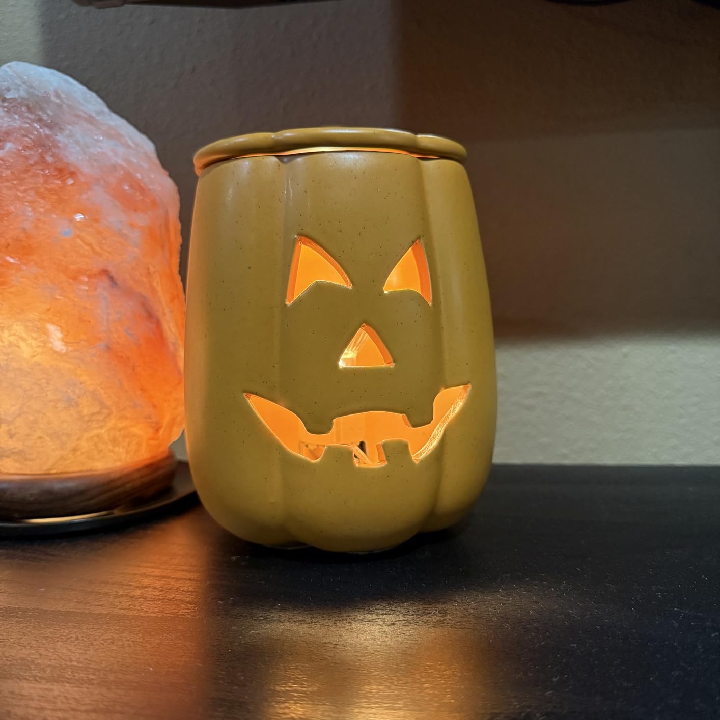 Candle Warmers ETC. Illumination Fragrance Warmer- Light-Up Warmer for Warming Scented Candle Wax Melts and Tarts or to Freshen Room, White Harmony customer photo 1
