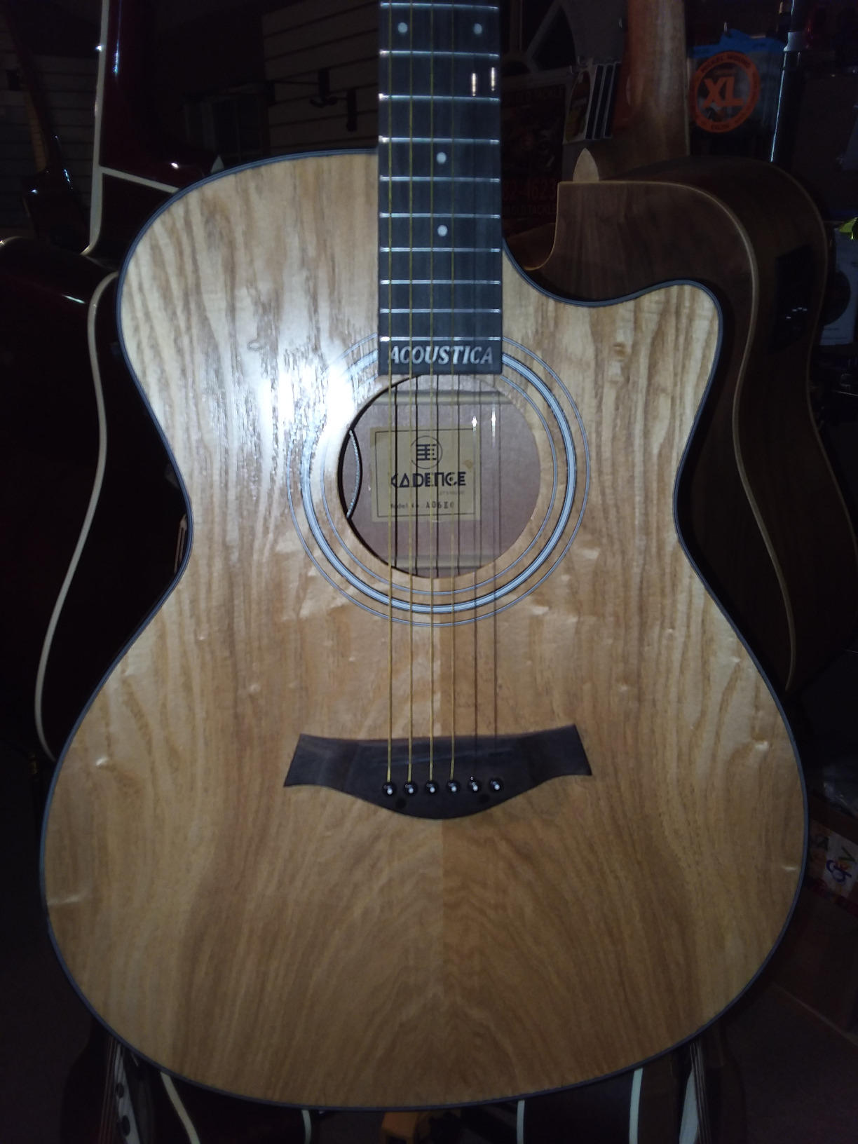 Kadence Acoustica Series Acoustic Electric Guitar - Electric Acoustic Guitar (Ash Wood) - Semi Acoustic Guitar with Pickup & Inbuilt Tuner - Electro Guitars for Beginners & Professionals customer photo 2