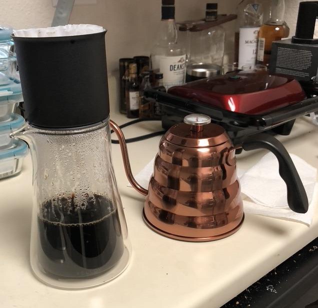 Fellow Stagg [XF] Pour-Over Coffee Maker Set - Stainless Steel Dripper, 20oz Double Wall Glass Carafe & 30 Paper Filters, Built-in Ratio Aid, No Plastic Brewing, Matte Black customer photo 1