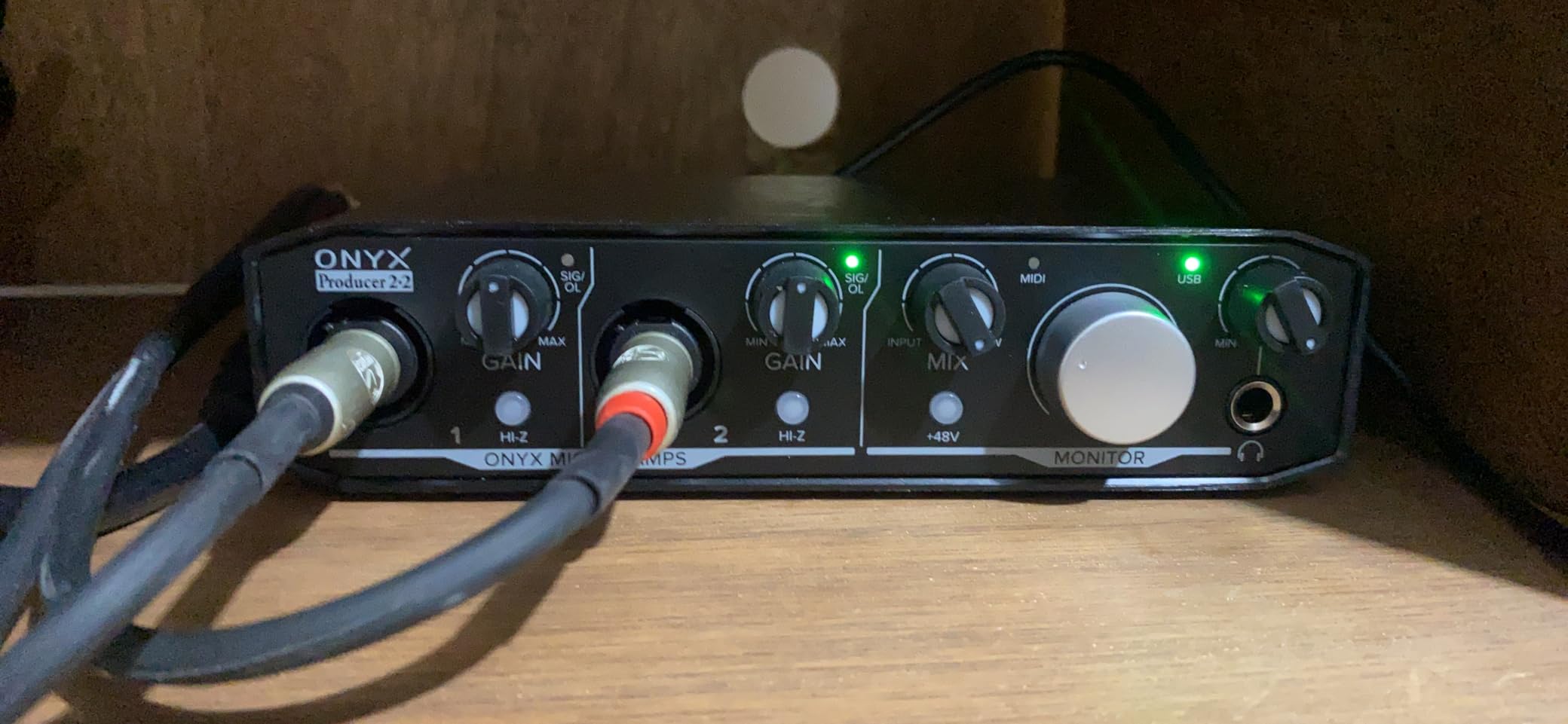 Mackie Audio Interface, Onyx Producer 2X2 USB Audio Interface with MIDI (Onyx Producer 2-2) customer photo 2