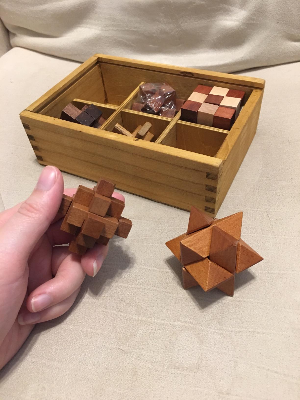 Guaishou 6-in-One 3D Luxury Wooden Brain Puzzle Teaser Kongming Lock for Teens and Adults Includes Storage Box customer photo 2
