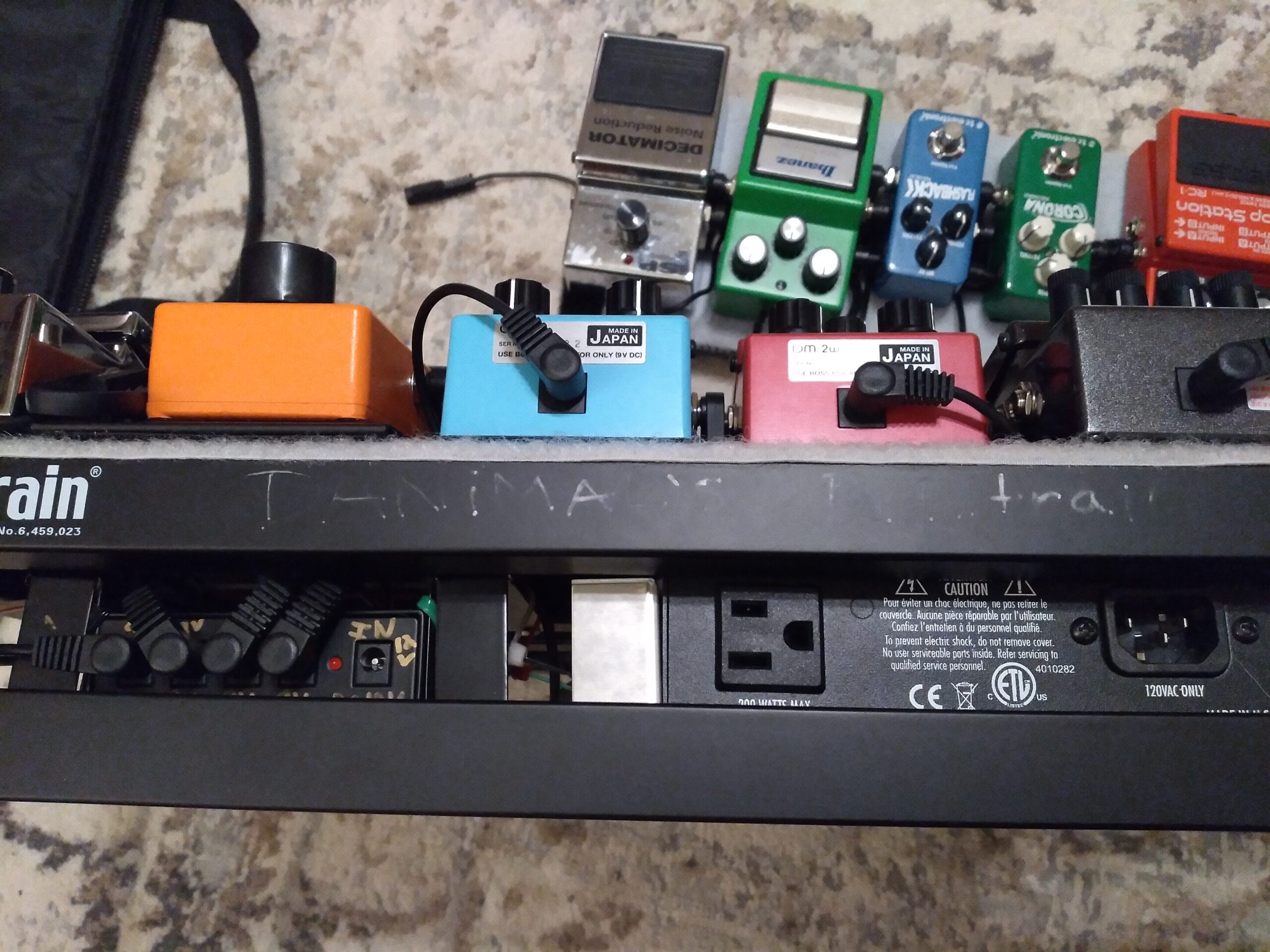 Voodoo Lab Pedal Power X4 Isolated Power Supply customer photo 2