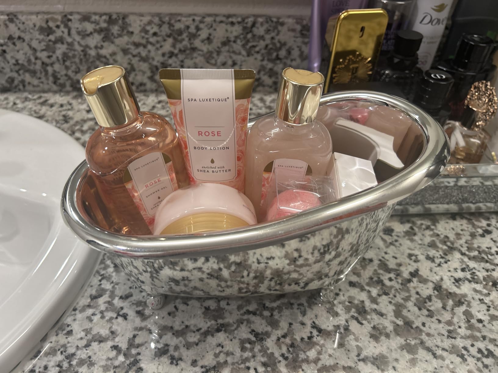 spa luxetique Gift Set For Women, Bath Sets for Women Gift, 8 Pcs Rose Spa Basket Includes Bubble Bath, Shower Gel, Body Lotion, Mom Birthday Gifts, Mother's Day Gifts for Her customer photo 2