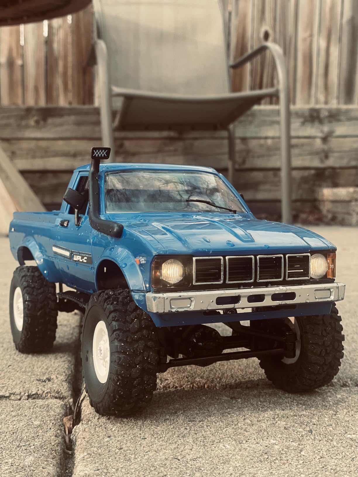 The perseids RC Rock Crawler WPL C24 RTR 1/16 Pickup Trucks Blue with LED Lights 2.4Ghz 4x4 Off-Road RC Semi Trucks All Terrain Car, RC Crawler Remote Control Truck for Adults customer photo 1