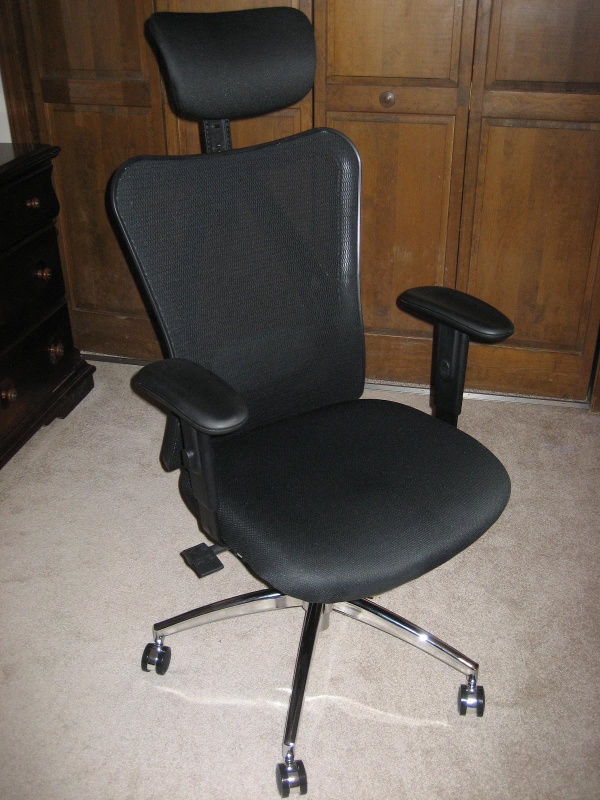SIHOO M18 Ergonomic Office Chair, High Back Mesh Desk Chair with Adjustable Headrest & Lumbar Support, 330lbs Capacity Computer Chair with 2D Armrests & Wide Cushion, Tilt Lock, for Home Office-Black customer photo 2