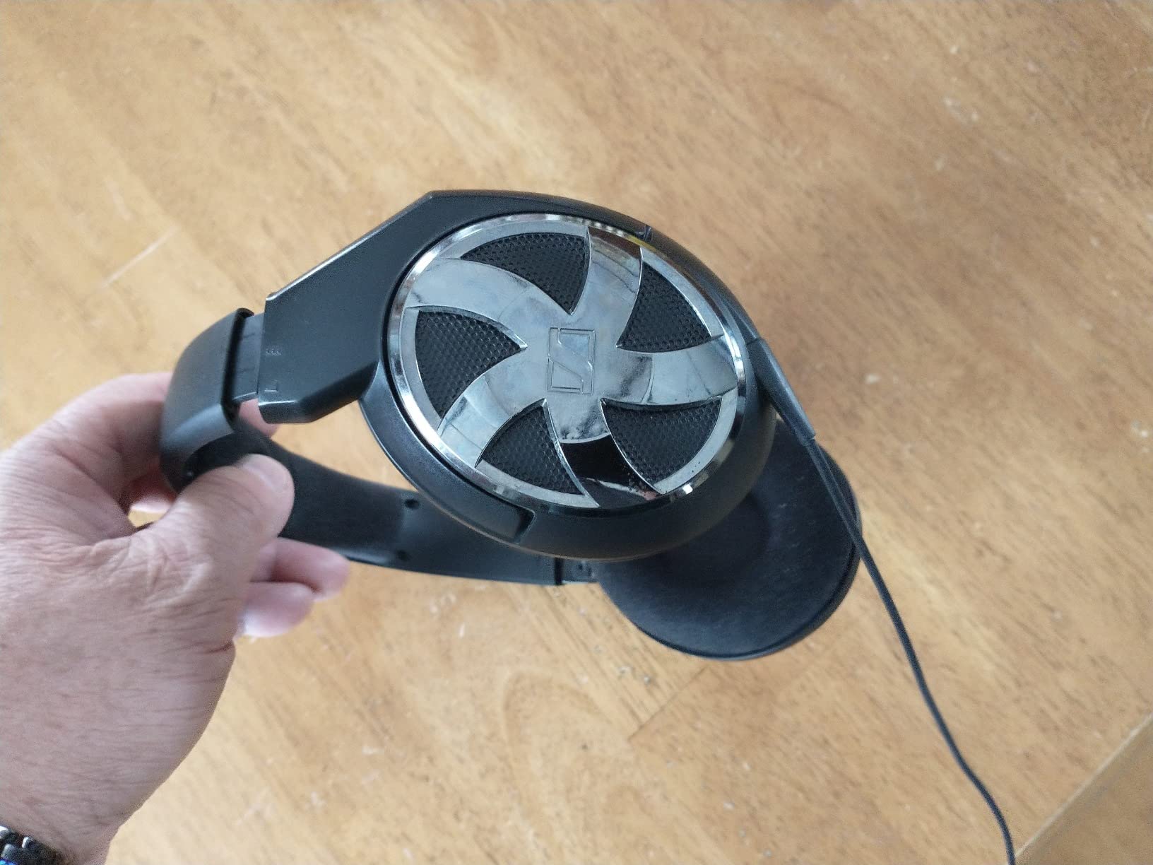 Sennheiser HD 599 SE Open-Back Headphones customer photo 2
