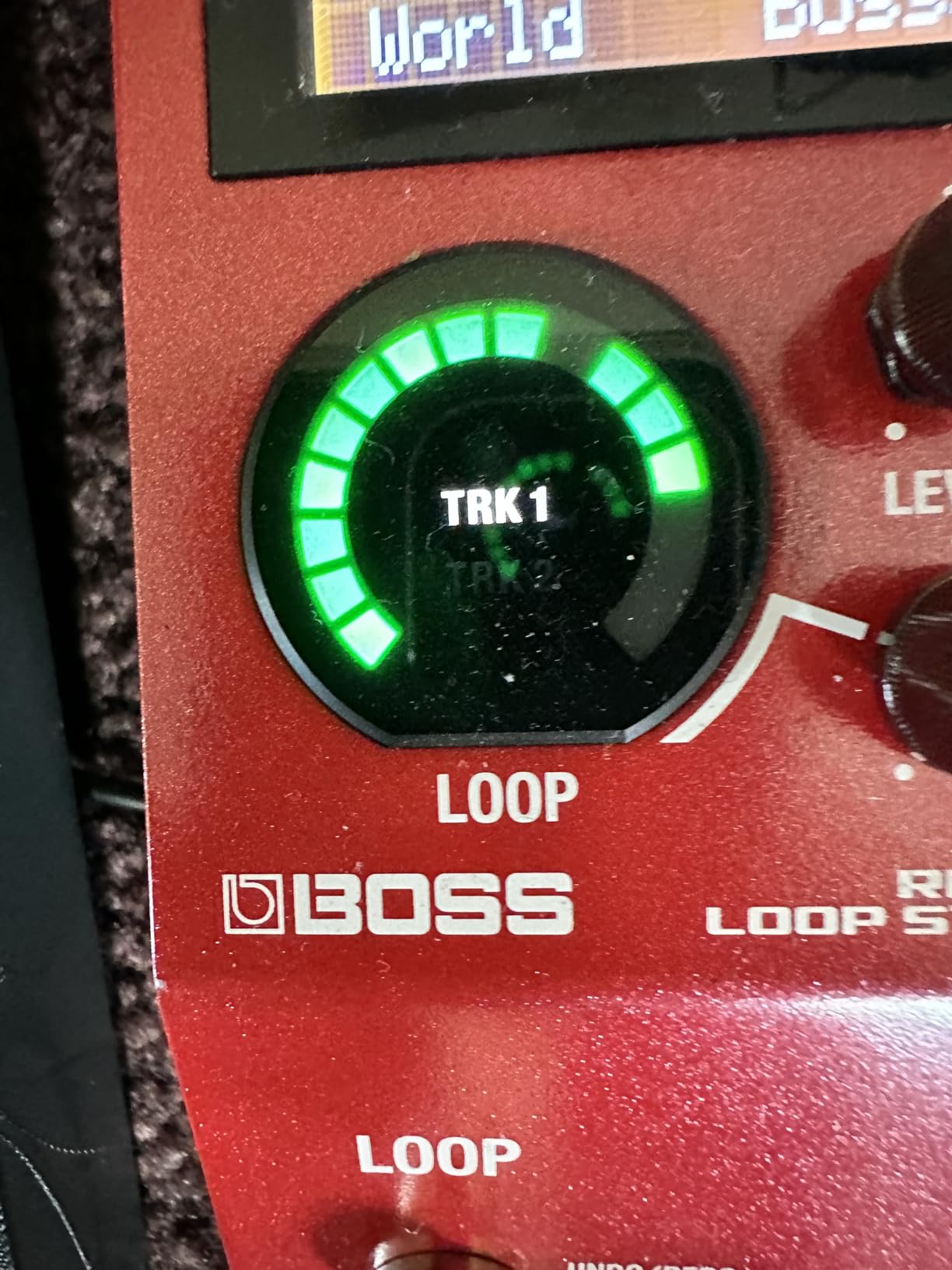 RC-10R Rhythm Loop Station | Song-Based Looping & Dynamic Rhythms in a Small Footprint | 280 Preset Styles | 16 Versatile Drum Kits | 2-Track Operation | Expanded Control Support | Full MIDI I/O customer photo 1