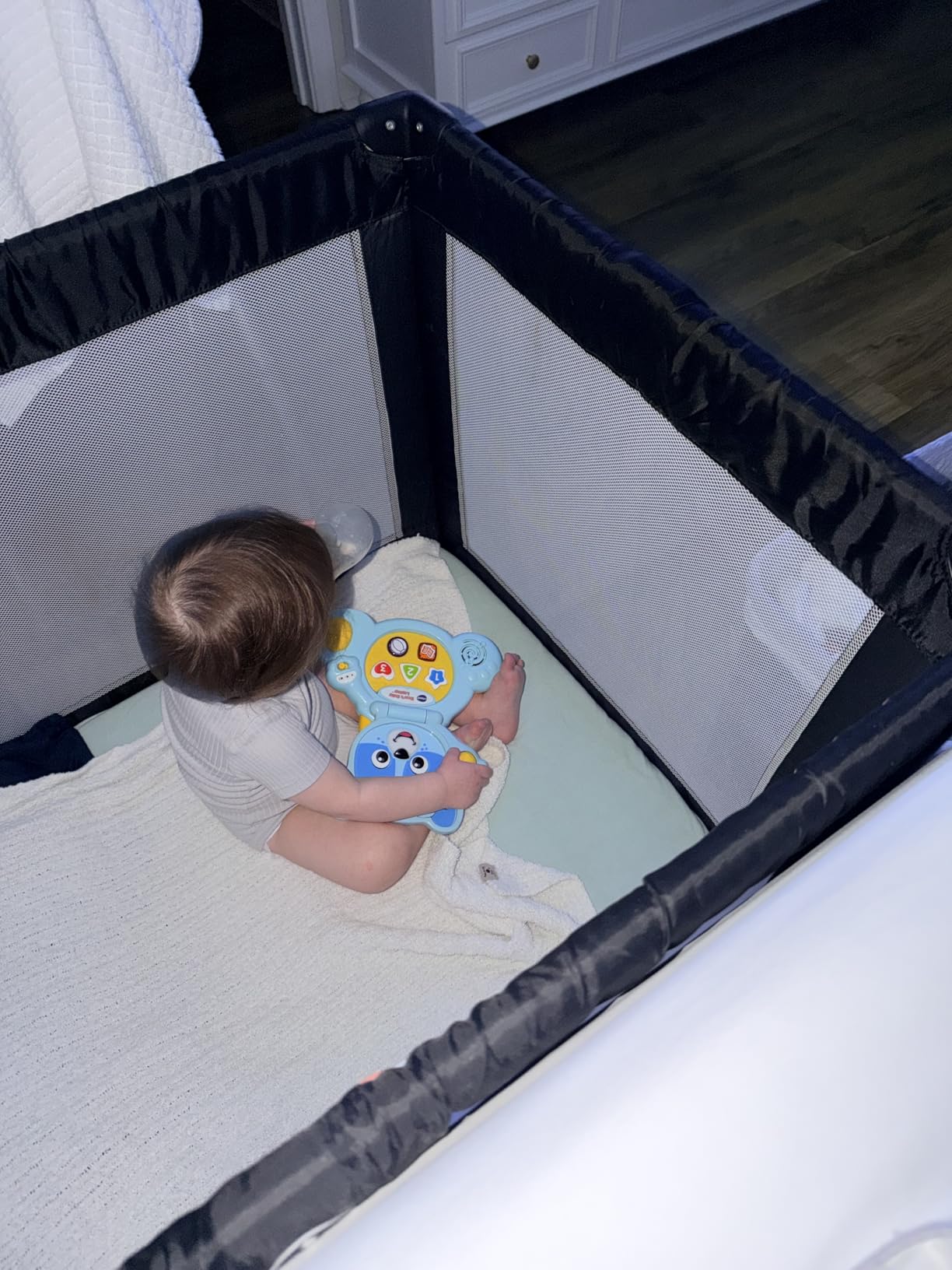 Dream On Me Nest Portable Playard , Award-Winning Lightweight Travel Playpen for Baby. Quick Fold, Mesh Sides, Foldable Mattress Pad, No-Tool Assembly, Meets ASTM/CPSC Standards -Grey customer photo 1