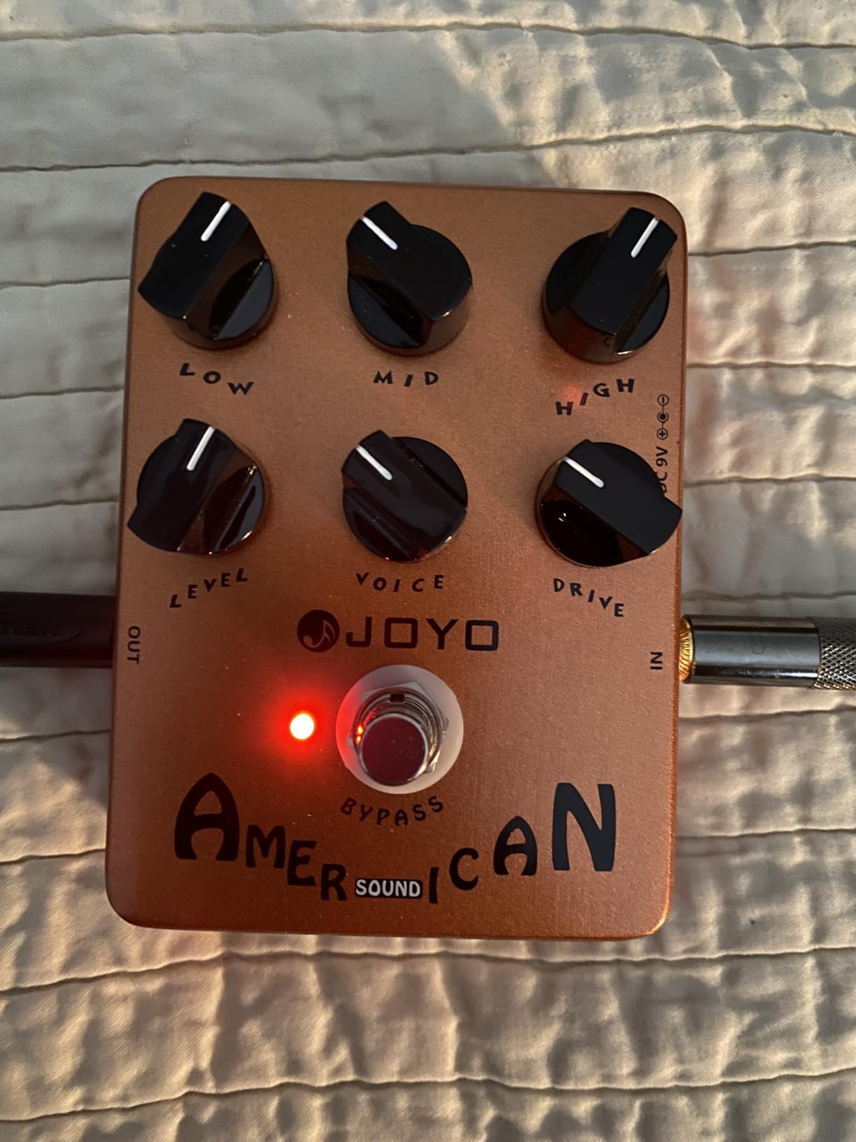 JOYO Chorus Pedal Crisp & Transparent Chorus Full Bodied Sounds and Deep-clear Tone for Electric Guitar Effect - True Bypass (JF-05) customer photo 1