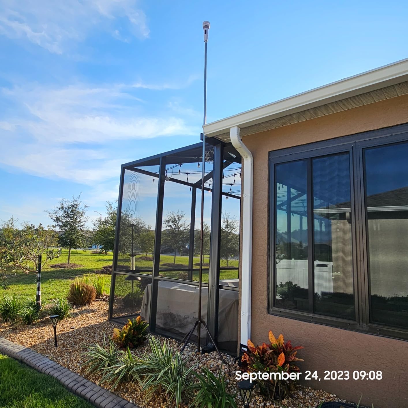 Tempest Weather Station with Built-in Wind Meter, Rain Gauge, and Accurate Weather Forecasts customer photo 2
