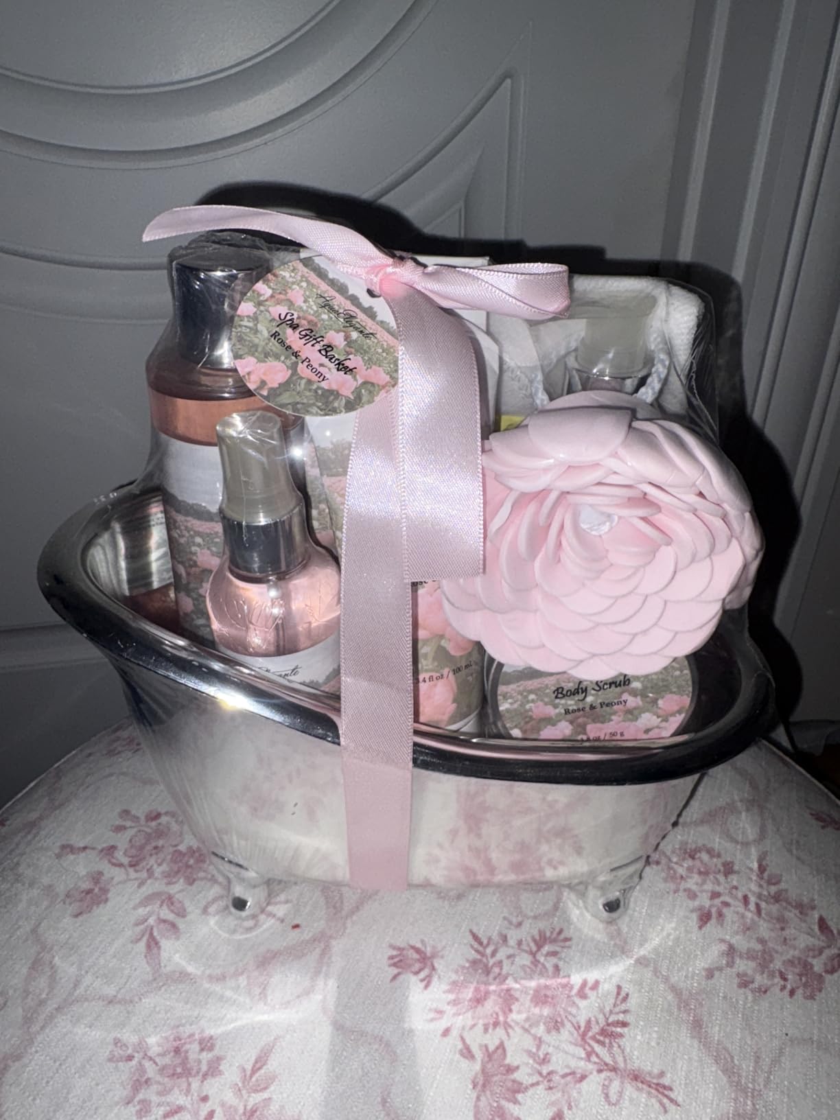 Spa Gift Baskets For Women - Luxury Bath Set With Rose Oil & Peony - Spa Kit Includes Body Wash, Bubble Bath, Lotion, Bath Salts, Body Scrub, Body Spray, Shower Puff, and Towel customer photo 1