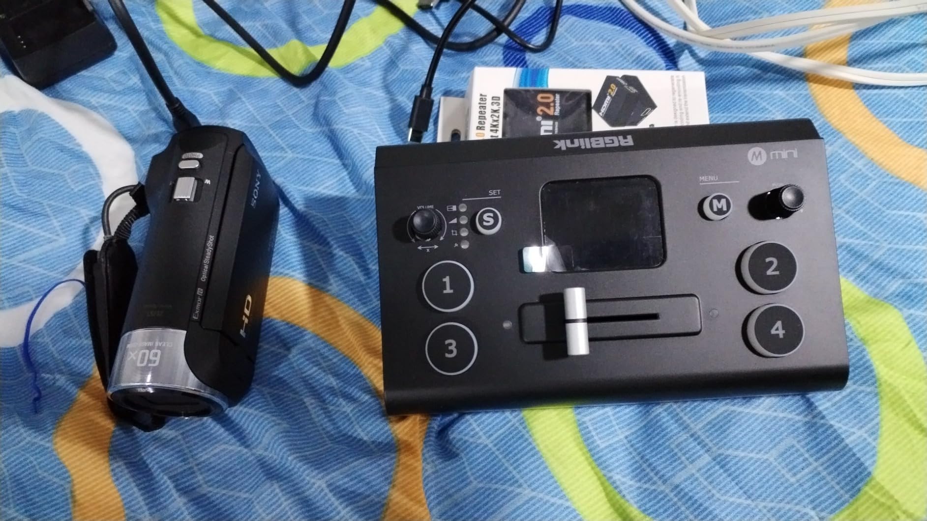 RGBlink Mini Video Mixer Switcher with 4 x HDMI Inputs 2K Input/Output Real Time Live Streaming customer photo 1