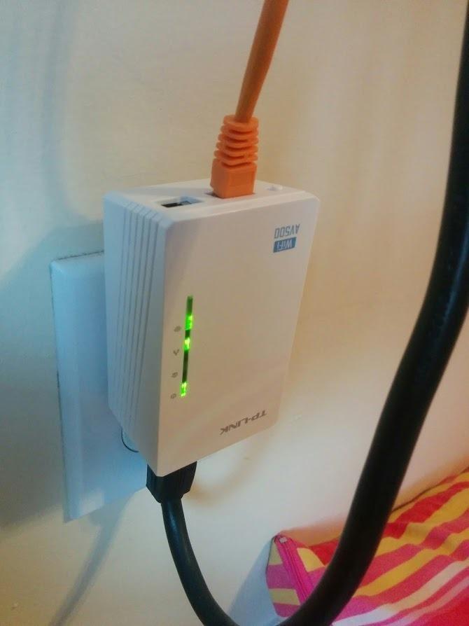 TP-Link Powerline WiFi Extender TL-WPA8631P KIT - Includes AV1300 Powerline Network Adapter and AC1200 Dual Band Extender, 2x2 MIMO, 3 Gigabit Ports, Passthrough, Plug & Play, Free Expert Support customer photo 1
