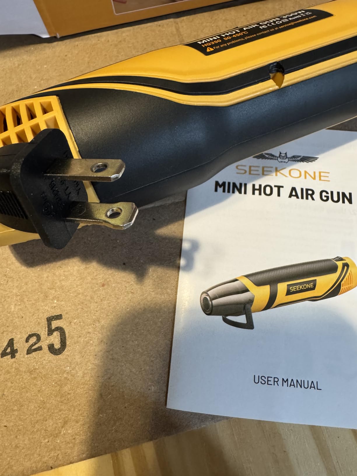SEEKONE Mini Heat Gun, 350W 2-Temp Settings 500°F & 842°F (260°C & 450°C) Fast Heat Hot Air Gun Tool with Reflector Nozzle and 4.9Ft Long Cable Overload Protection for Crafting, Vinyl Wrap and Shrink Tubing customer photo 1