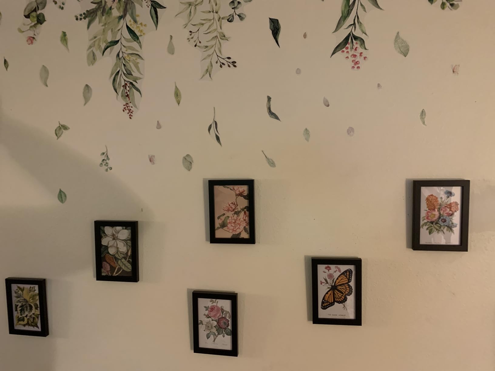 Artivo Boho Wall Collage Kit for Teen Girls, Cute Room Decor, Aesthetic Wall Decor Pictures, Boho Wall Art Prints Bedroom Decor, Posters for Room Aesthetic, Dorm Collage Photos 50 Set 4x6 inch customer photo 2