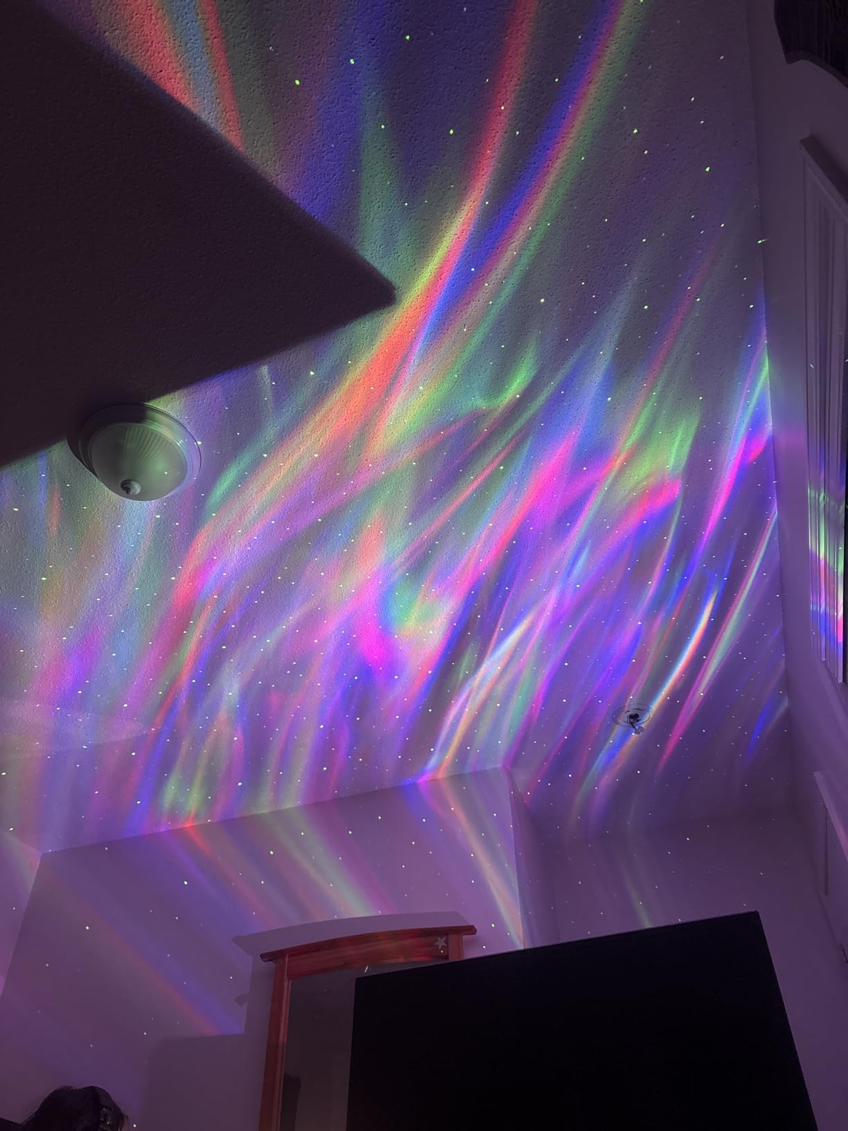 AIRIVO Northern Lights Aurora Projector, Star Projector Music Speaker, White Noise Night Light Galaxy Projector for Kids Adults customer photo 1