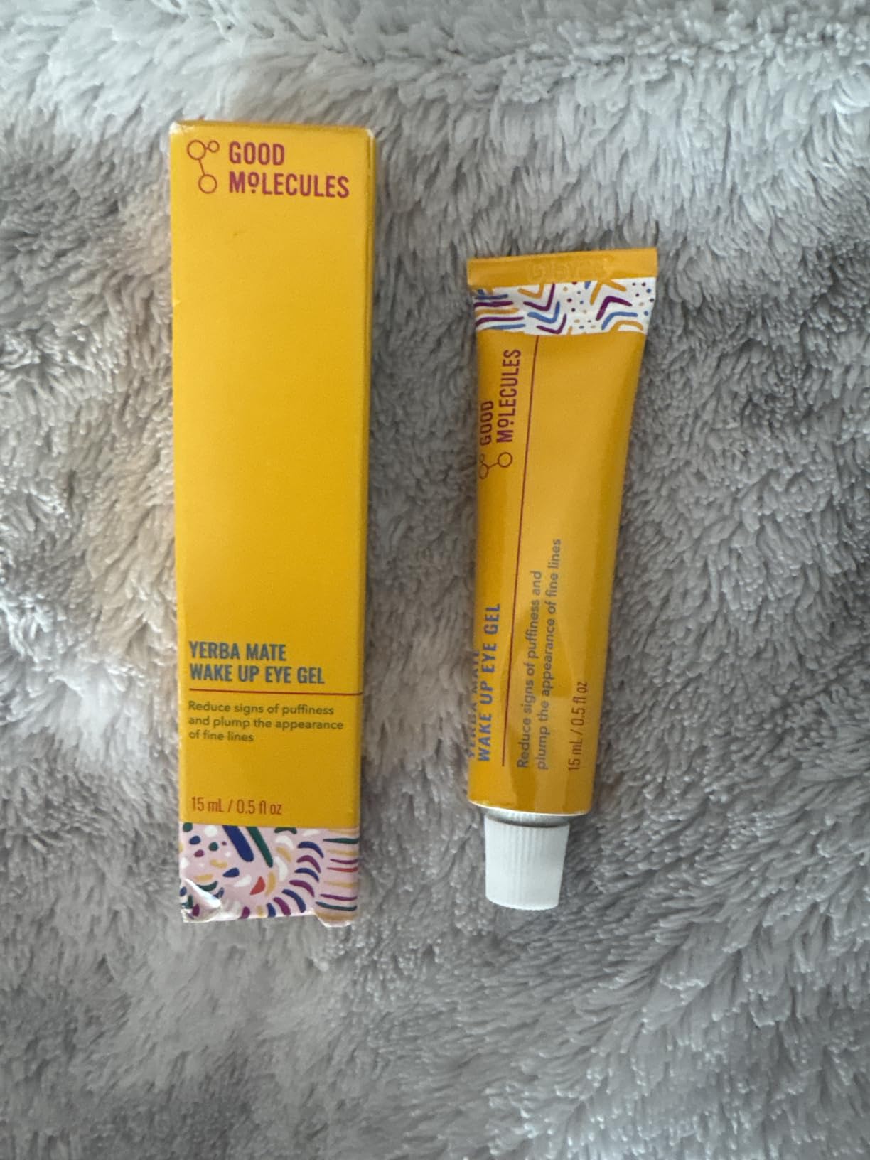 Good Molecules Yerba Mate Wake Up Eye Gel - Hydrating Under Eye Gel Cream with Hyaluronic Acid and Caffeine - Target Dark Circles and Puffiness customer photo 2