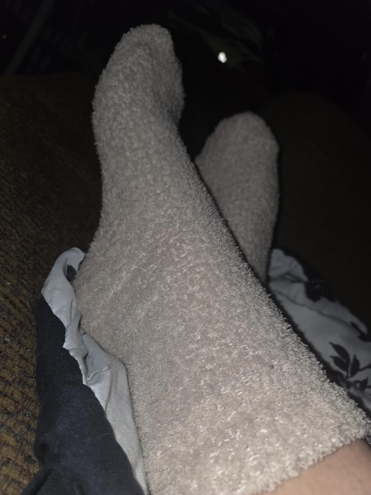 Unboxme Gifts Warm & Cozy Ultra-Luxe Cloud Sock for Women & Men - Super Soft Luxurious Fabric Sleep Socks customer photo 2