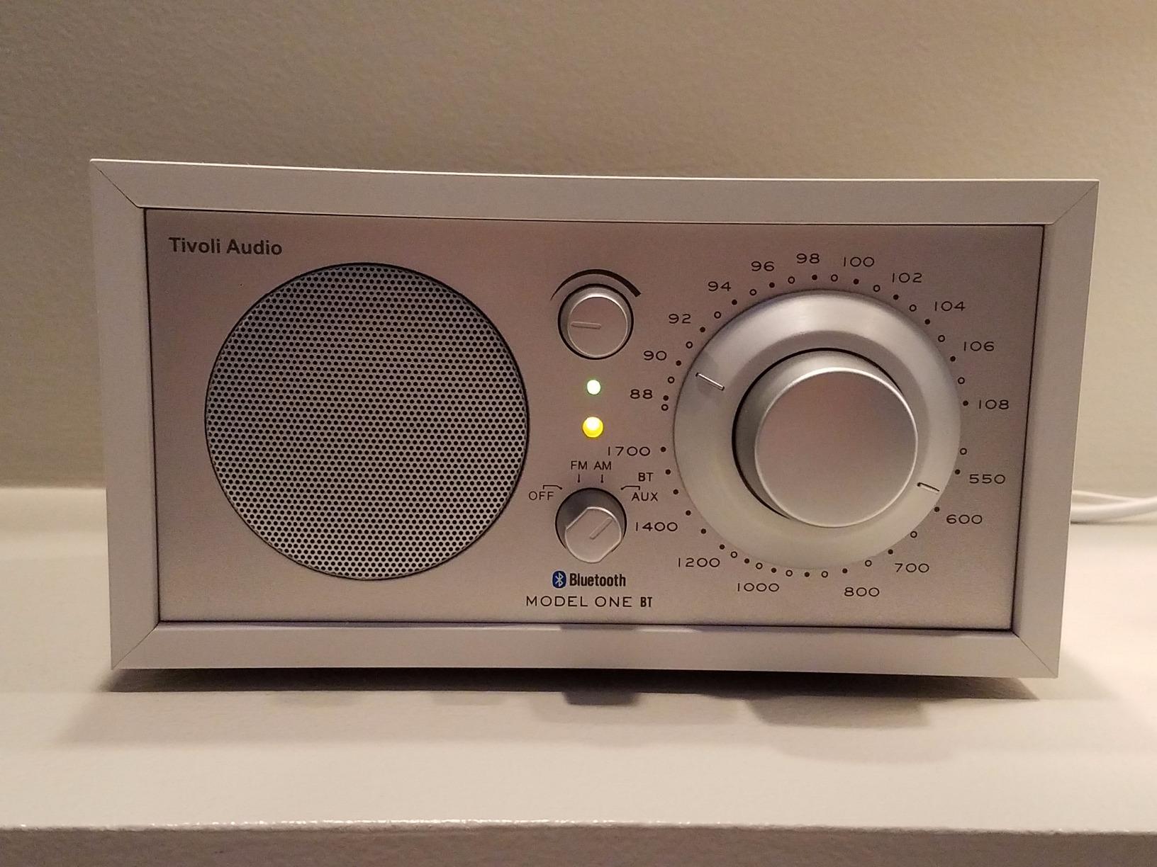 Tivoli Audio Model One Bluetooth AM/FM Radio (Oak/Black/Black) customer photo 2