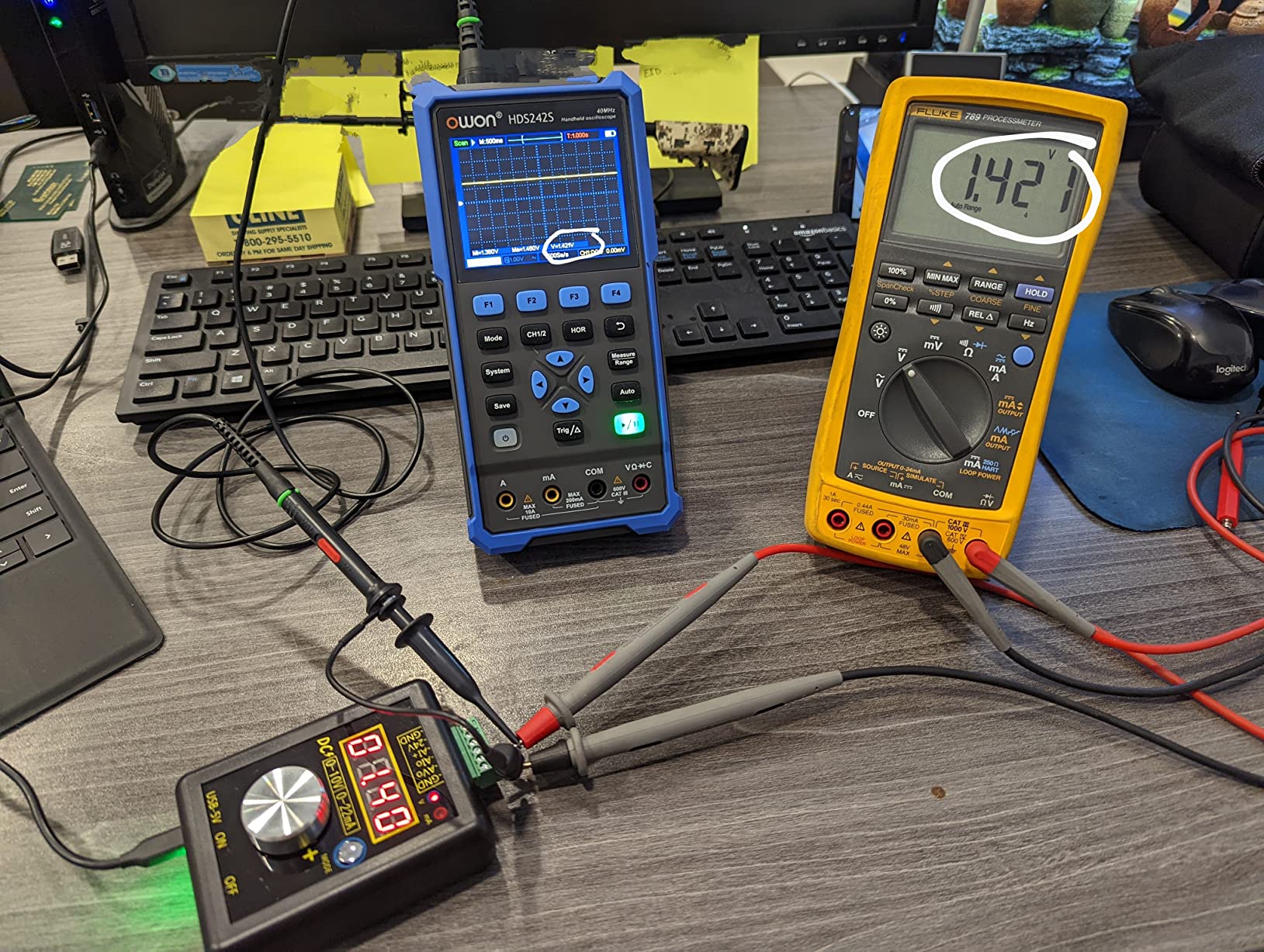 HDS272S Oscilloscope, Handheld Oscilloscope Multiumeter 70MHz Bandwidth 3 in 1 Portable Waveform Generator with 3.5