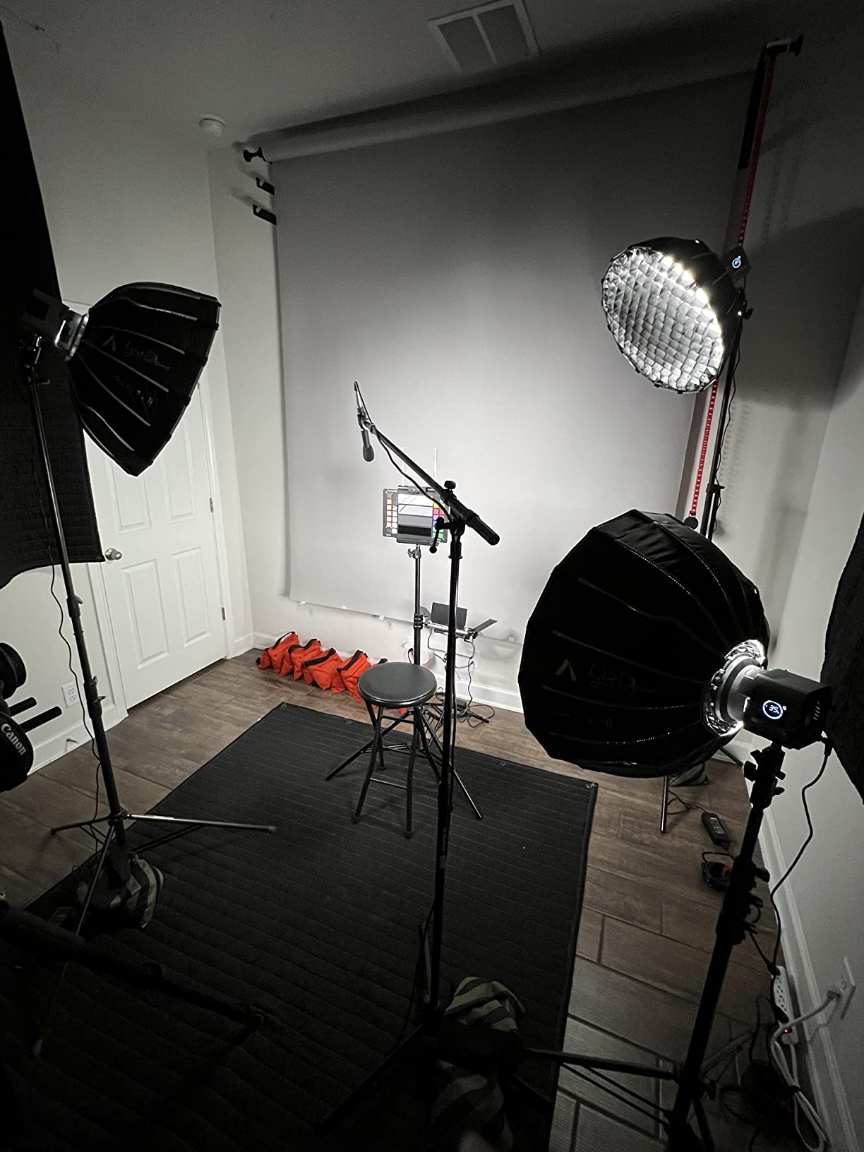 Amaran 60D S,Amaran 60D COB Daylight 5600k 65W LED Video Light,Bluetooth App Control,DC/AC Power Supply customer photo 1
