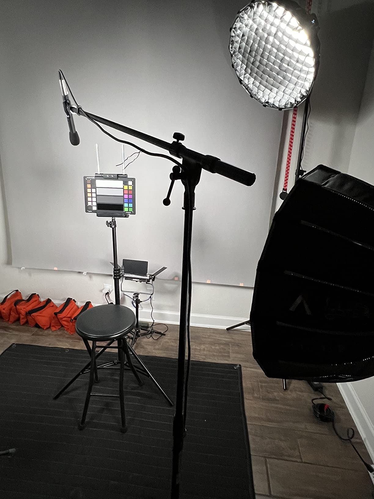 Amaran 60D S,Amaran 60D COB Daylight 5600k 65W LED Video Light,Bluetooth App Control,DC/AC Power Supply customer photo 2