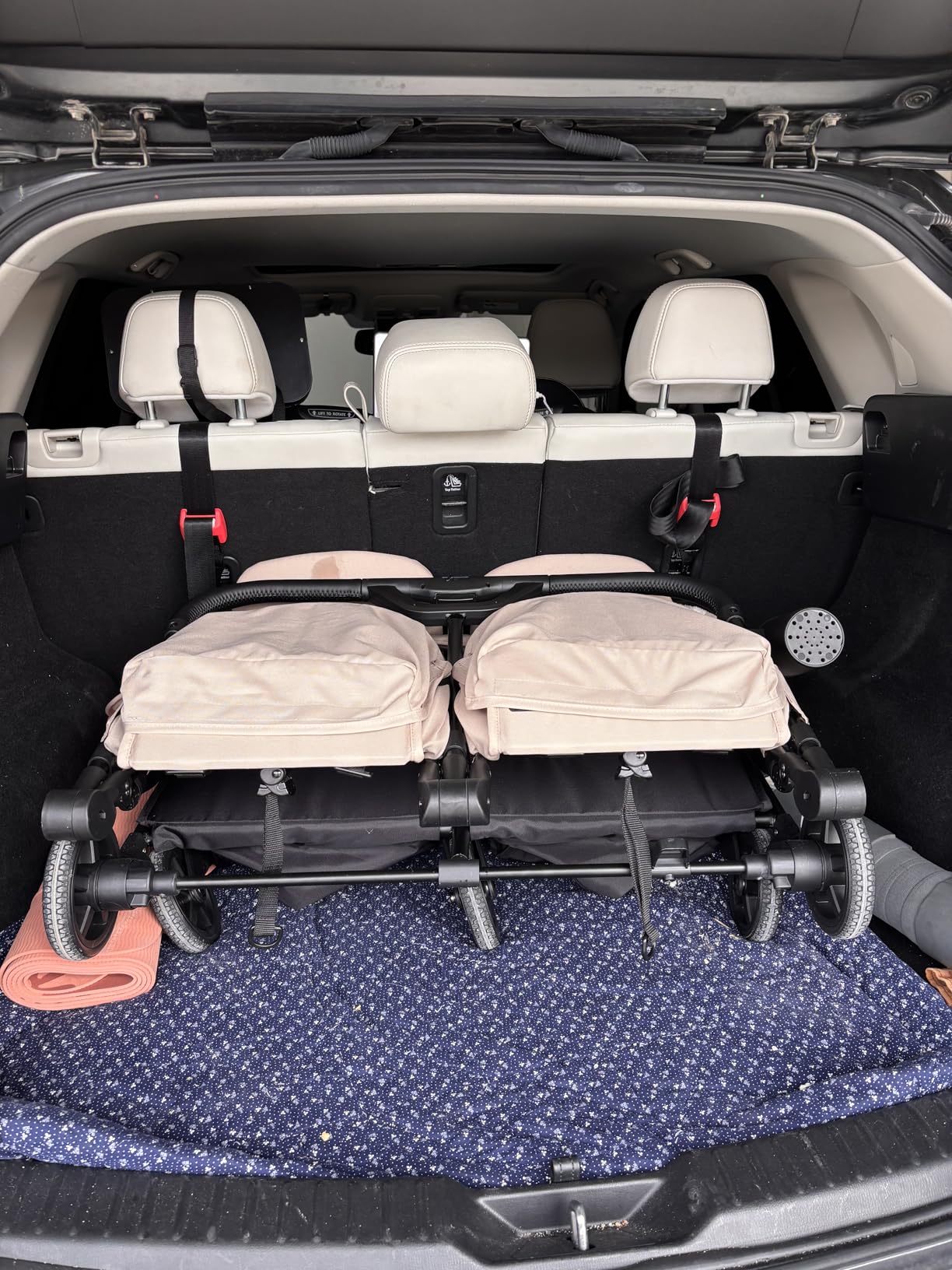 Mompush Lithe Double Stroller for Infant and Toddler, Lightweight Side by Side Twin Stroller, Only 25 lbs, 30-Inch Slim Fit Through Doorways, One-Step Fold, Independent Recline, UPF 50+ Canopy customer photo 2