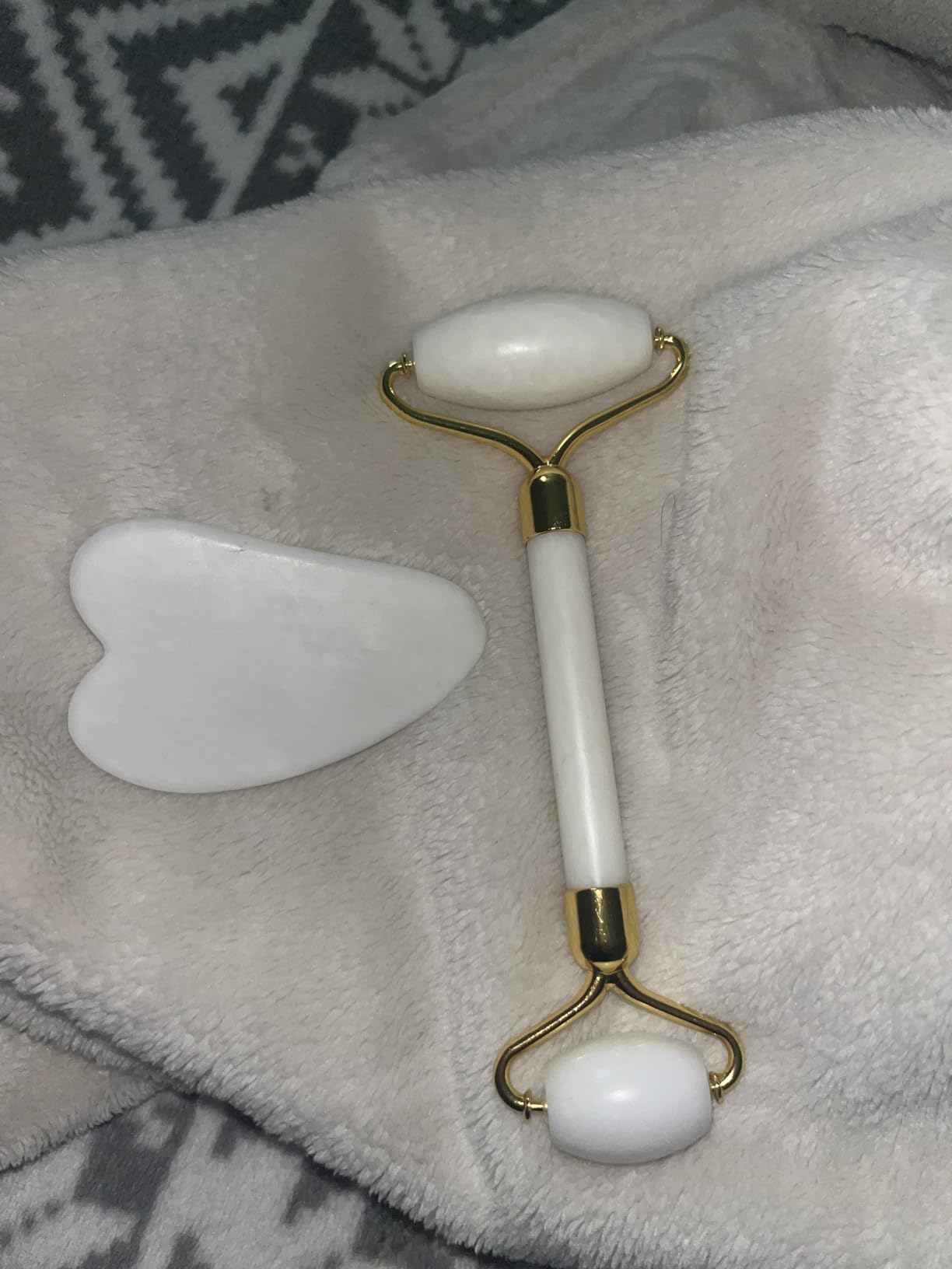 Gua Sha Facial Massage Tool & Jade Roller Set, Facial Massager for Face, Neck, Back, Arms, Legs, Eye, SPA Gifts for Women Gua Sha Facial Massager Reduce Puffiness and Improve Wrinkles customer photo 1