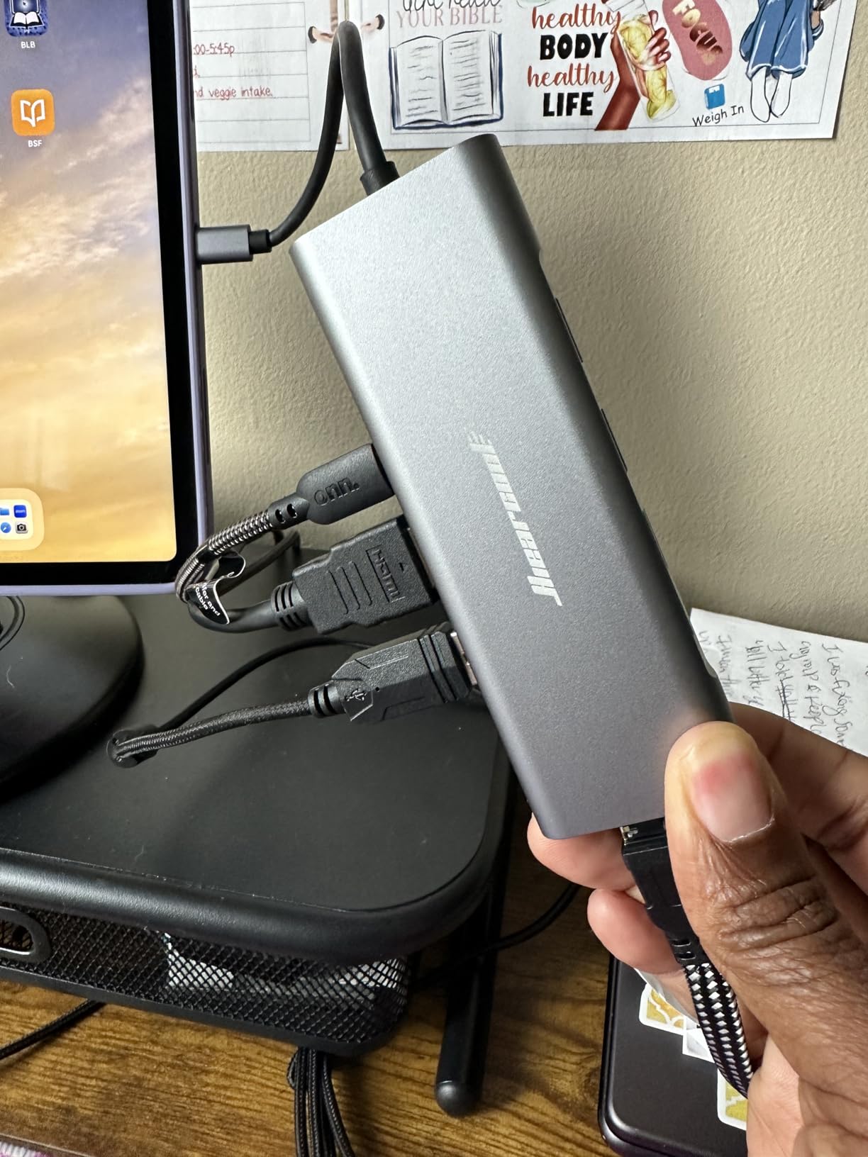 Hiearcool USB C Hub Ethernet 8-in-1, 4K@60Hz USB-C to HDMI Multiport Adapter with 1Gbps RJ45, 100W PD, 3 USB 3.0, SD/TF, Compatible for MacBook Pro/Air, Dell, Lenovo Laptops customer photo 2