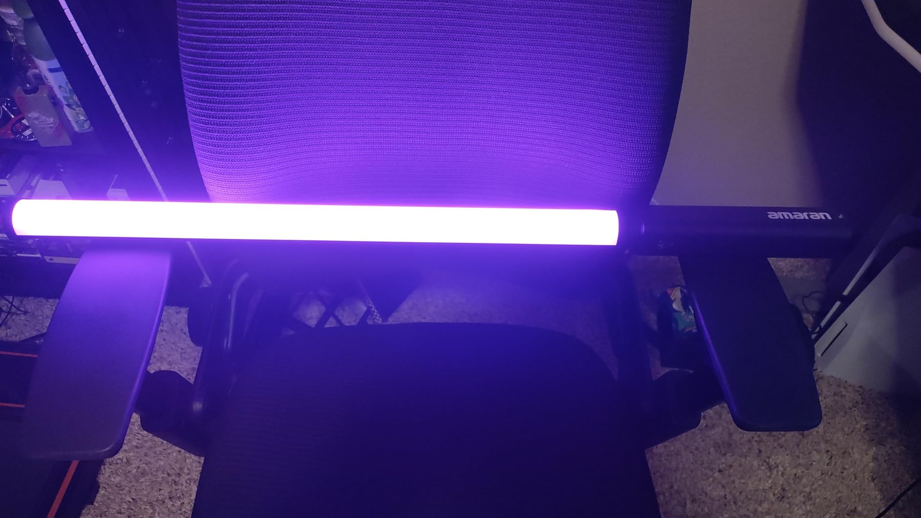 Aputure Amaran T2C RGBWW LED Tube Light 2500K to 7500K,Support APP and DMX Control (T2C 20W 23.6inch/60CM) customer photo 2
