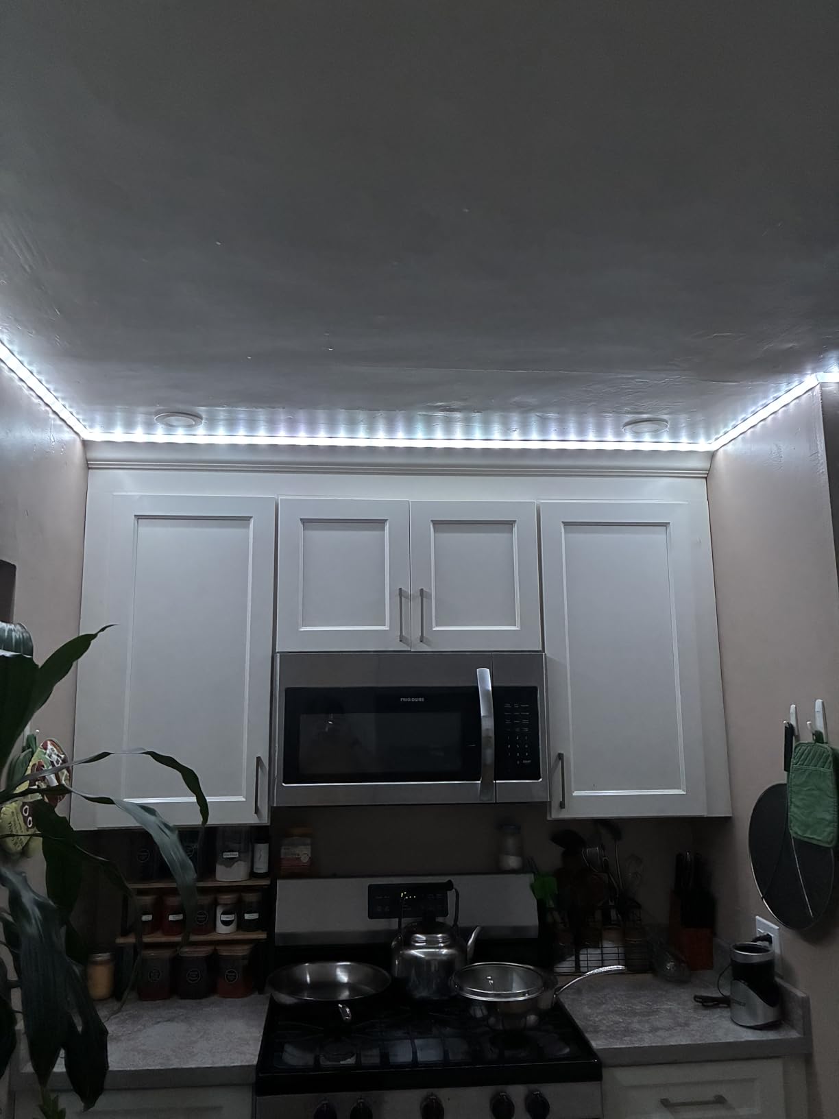 Govee 100ft RGBIC LED Strip Lights, Smart LED Lights Work with Alexa and Google Assistant, LED Lights for Bedroom WiFi App Control Segmented DIY Multiple Colors, Color Changing Light, (2 x 50ft) customer photo 2