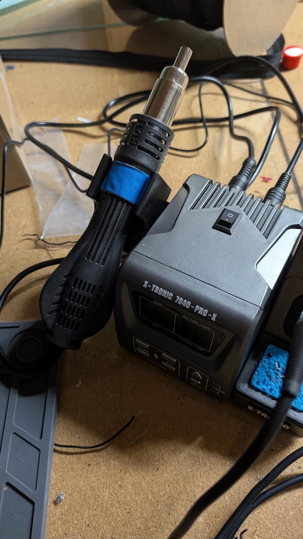 X-Tronic 7040-PRO-X • 775 Watt • Small Footprint Hot Air Rework & Soldering Iron Station • Digital Temp Controls, C/F Conversion, Calibration Func, 0-30 Min Sleep, Auto Cool Down, Mute/Unmute Sound customer photo 1