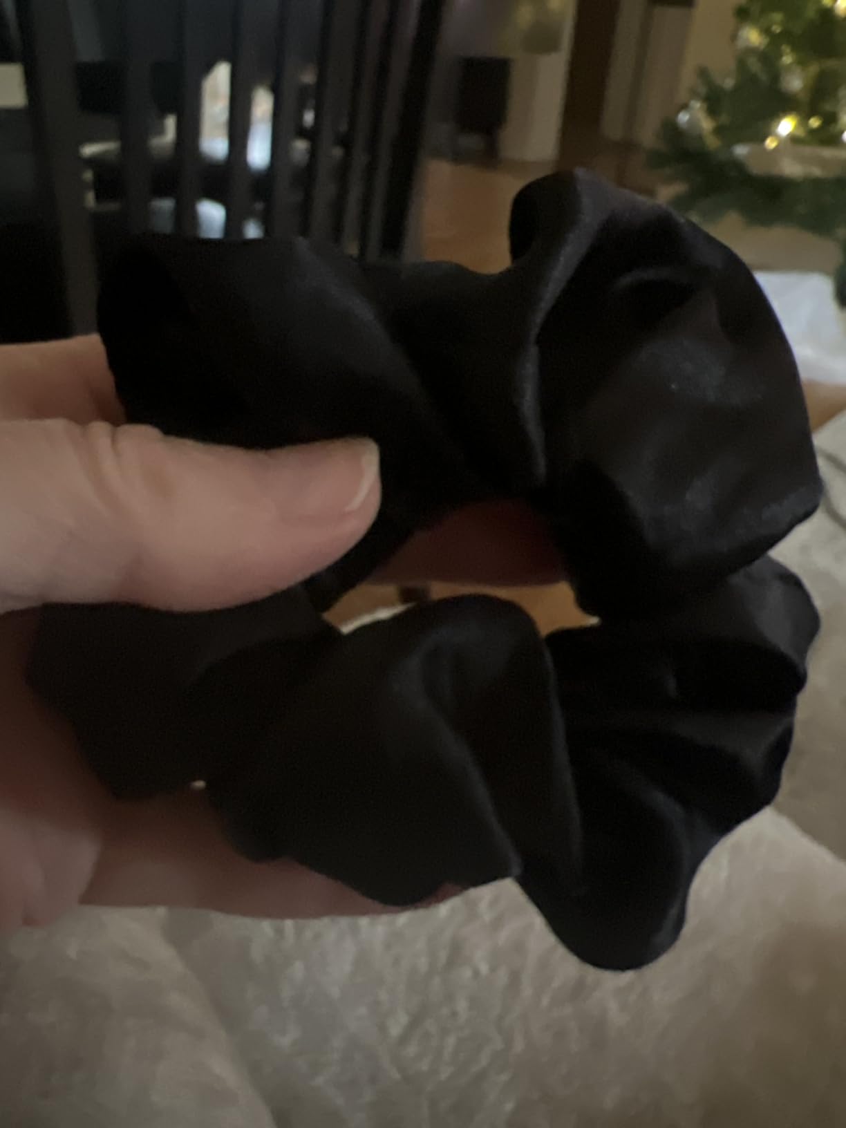 12 Pcs Satin Silk Scrunchies Soft Hair Ties Fashion Hair Bands Hair Bow Ropes Elastic Bracelets Ponytail Holders customer photo 2