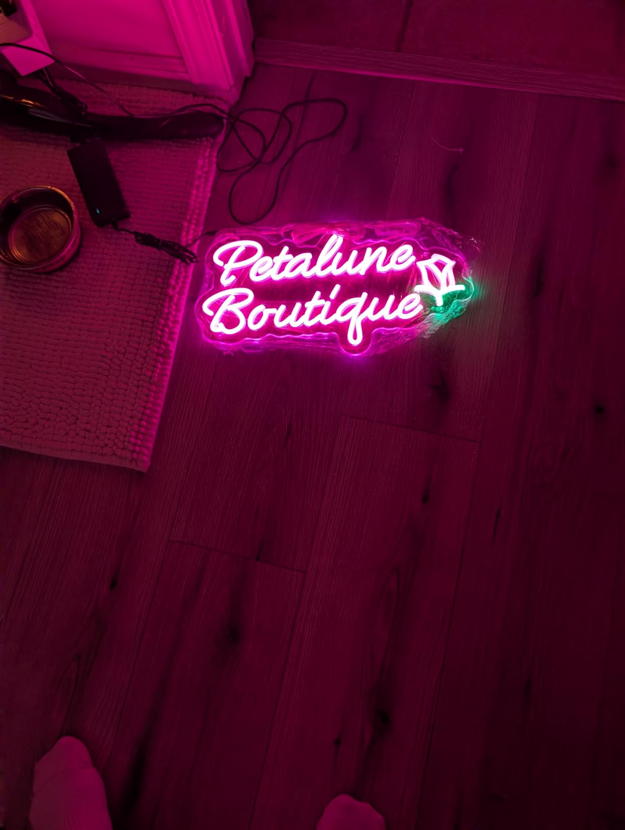 Custom Neon Sign - Personalized LED Wall Decor for Bedroom, Birthday Gift, Wedding, Party, Bar, Salon Decoration customer photo 1