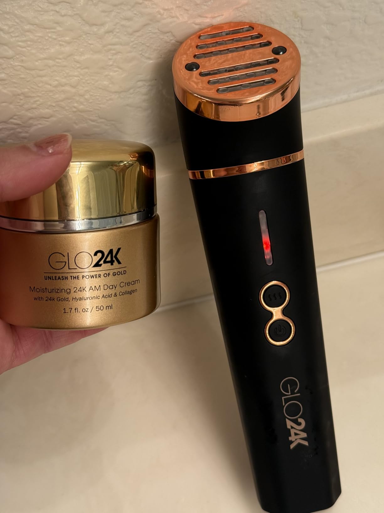 GLO24K Heated Eye Wand & Eye Massager Tool - Gentle Warmth & Vibration for Smoother-Looking Skin, Refreshing Under-Eyes Massage, Portable Beauty Device customer photo 1