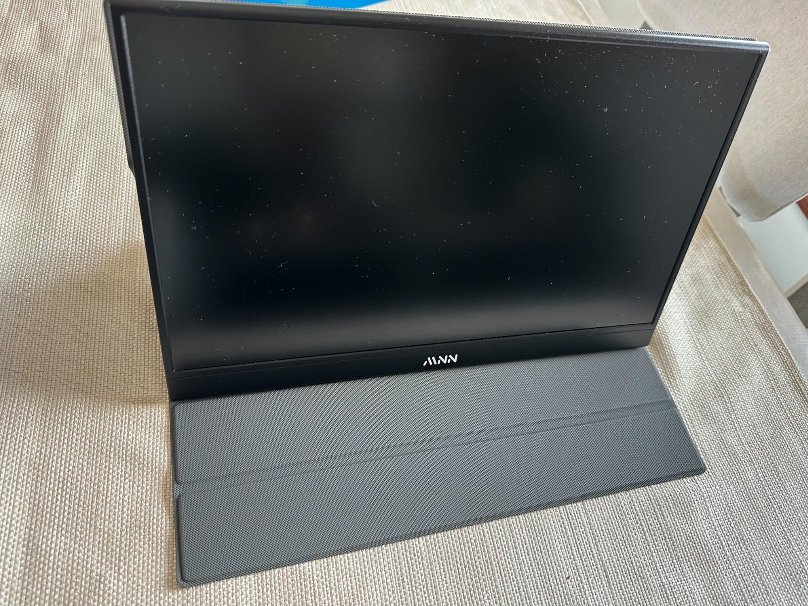 MNN Portable Monitor 15.6inch FHD 1080P USB C HDMI Gaming Ultra-Slim IPS Display w/Smart Cover & Speakers,HDR Plug&Play, External Monitor for Laptop PC Phone Mac (15.6'' 1080P) customer photo 1