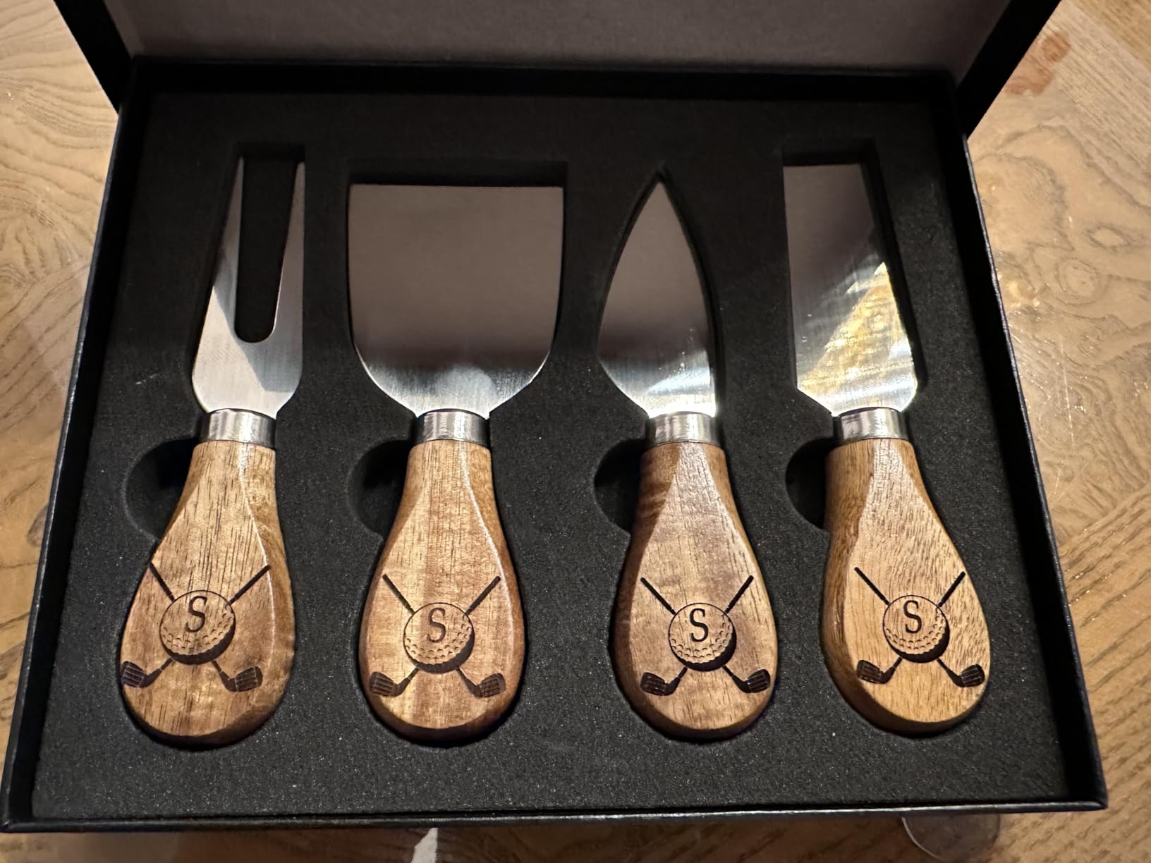 4Pcs Cheese Knife Set - Stainless Steel Cheese Knives with Acacia Wood Handle - Charcuterie Knife Set for Party and Holiday customer photo 2