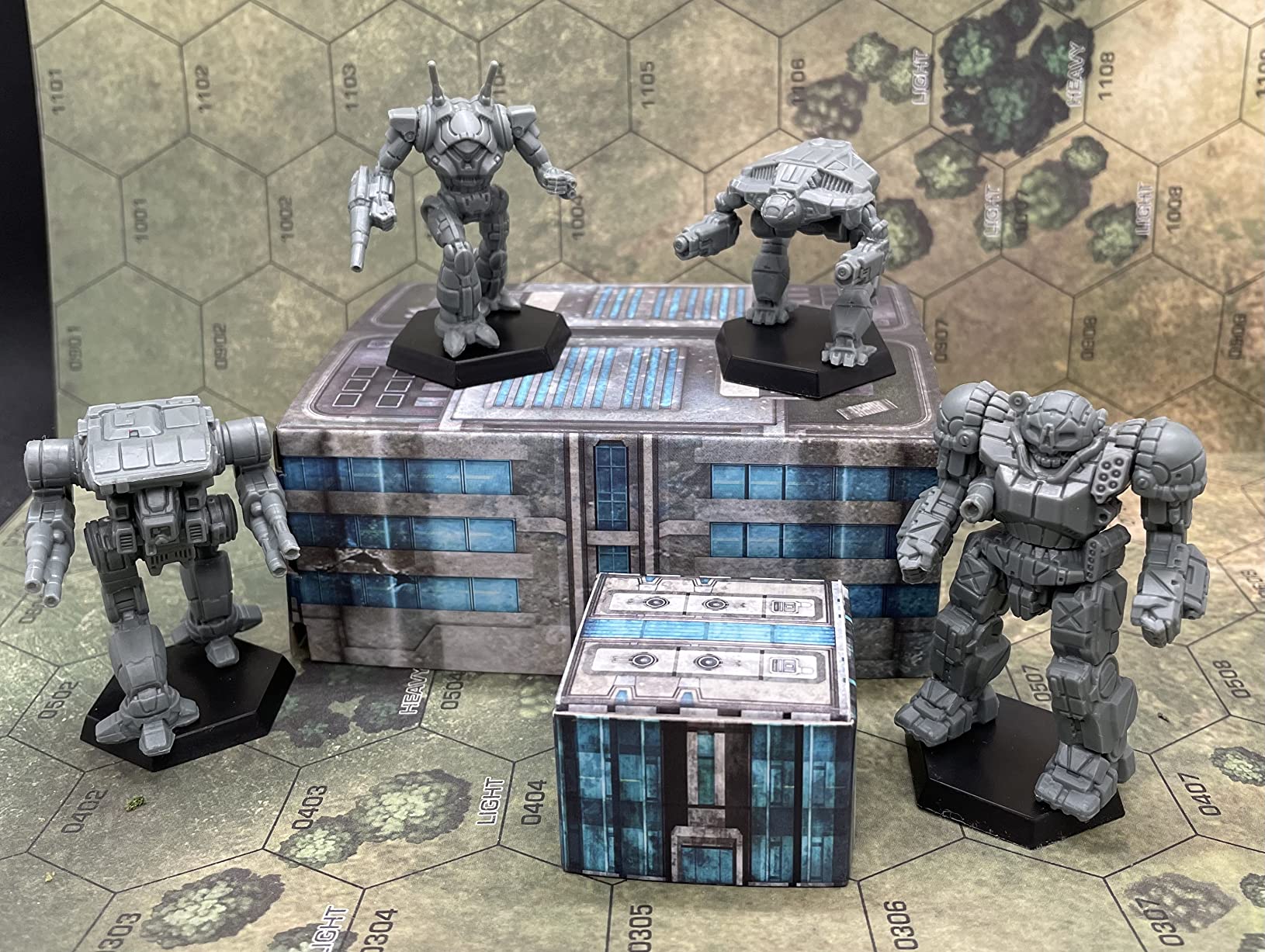 Catalyst Game Labs BattleTech Alpha Strike Box Set - Sci-Fi Mech Miniatures Wargaming - Fast Play Starter Set for Strategy Game Enthusiasts customer photo 2