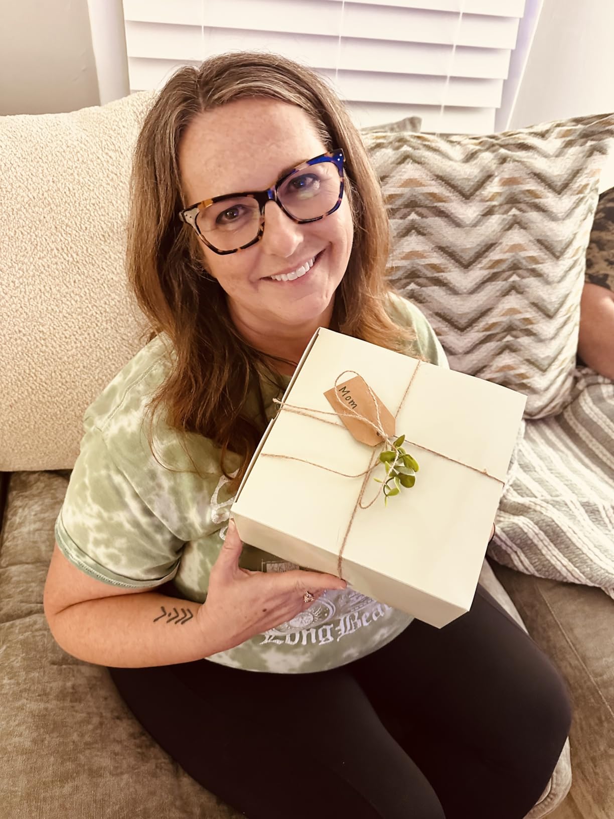 Crtiin 8 Pack Gift Boxes Set 8 x 8 x 4 Inch Kraft Paper Bridesmaid Proposal Gifts Box with Lids for Presents Wedding Bridal Valentine's Day Easter Mother's Day Birthday Gift Packaging Party Favors customer photo 2