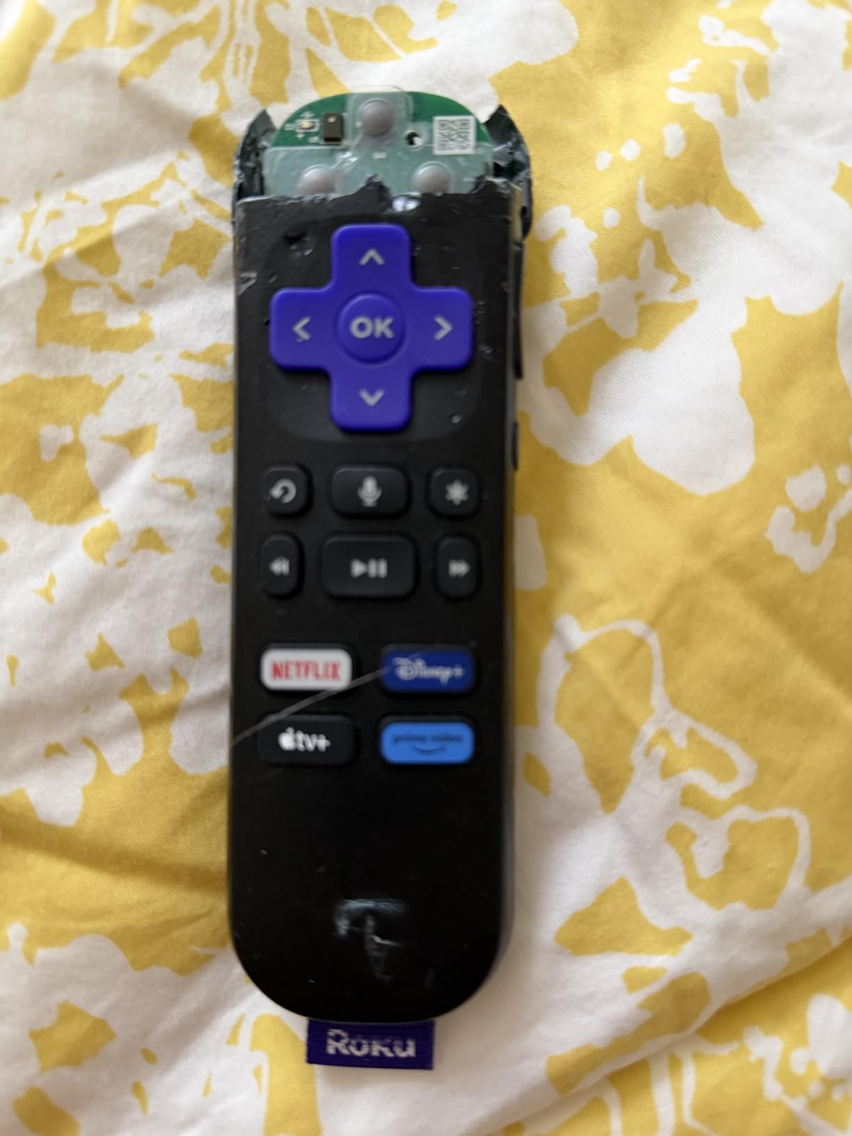 Roku Voice Remote | Replacement TV Remote Control with Voice Control, Simple Setup, & Pre-Set App Shortcuts - Compatible with Roku TV, Players, & Audio Devices customer photo 1