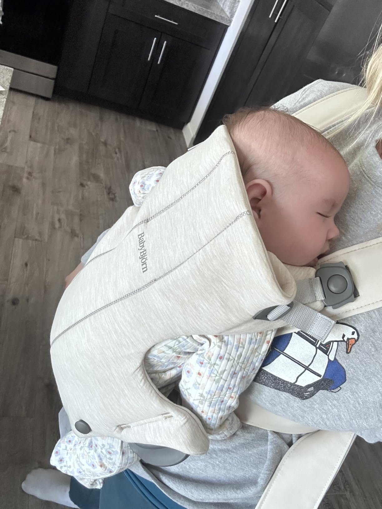 BabyBjörn Baby Carrier Mini, 3D Jersey, Light Beige | Newborn Carrier (7-25 lbs), Ergonomic, Easy-to-Use customer photo 1