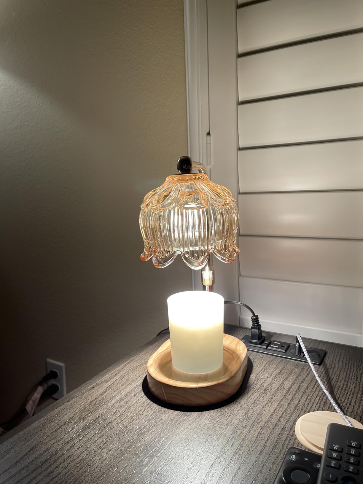 Flower Candle Warmer Lamp with Timer, Dimmable Candle Lamp Warmer, Mothers Day Birthday Gift for Women Her Mom, House Warming for New Home Decor, Lotus Wax Warmer for Yankee Candles customer photo 2