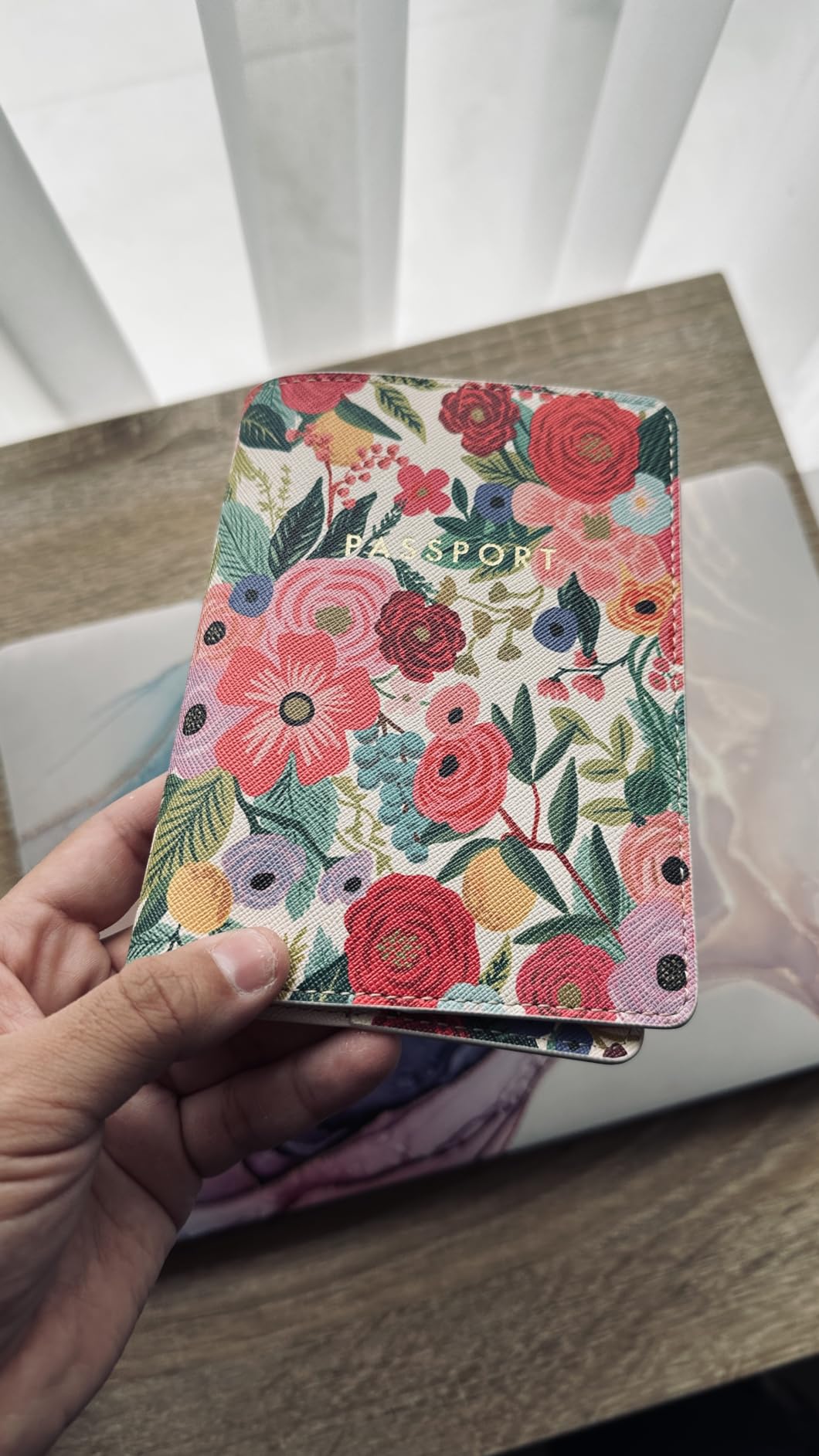 RIFLE PAPER CO. Garden Party Passport Holder, Travel Essentials for Women, Card and Passport Anti Theft Wallet, Sized to Fit All Standard Passports, 5.5