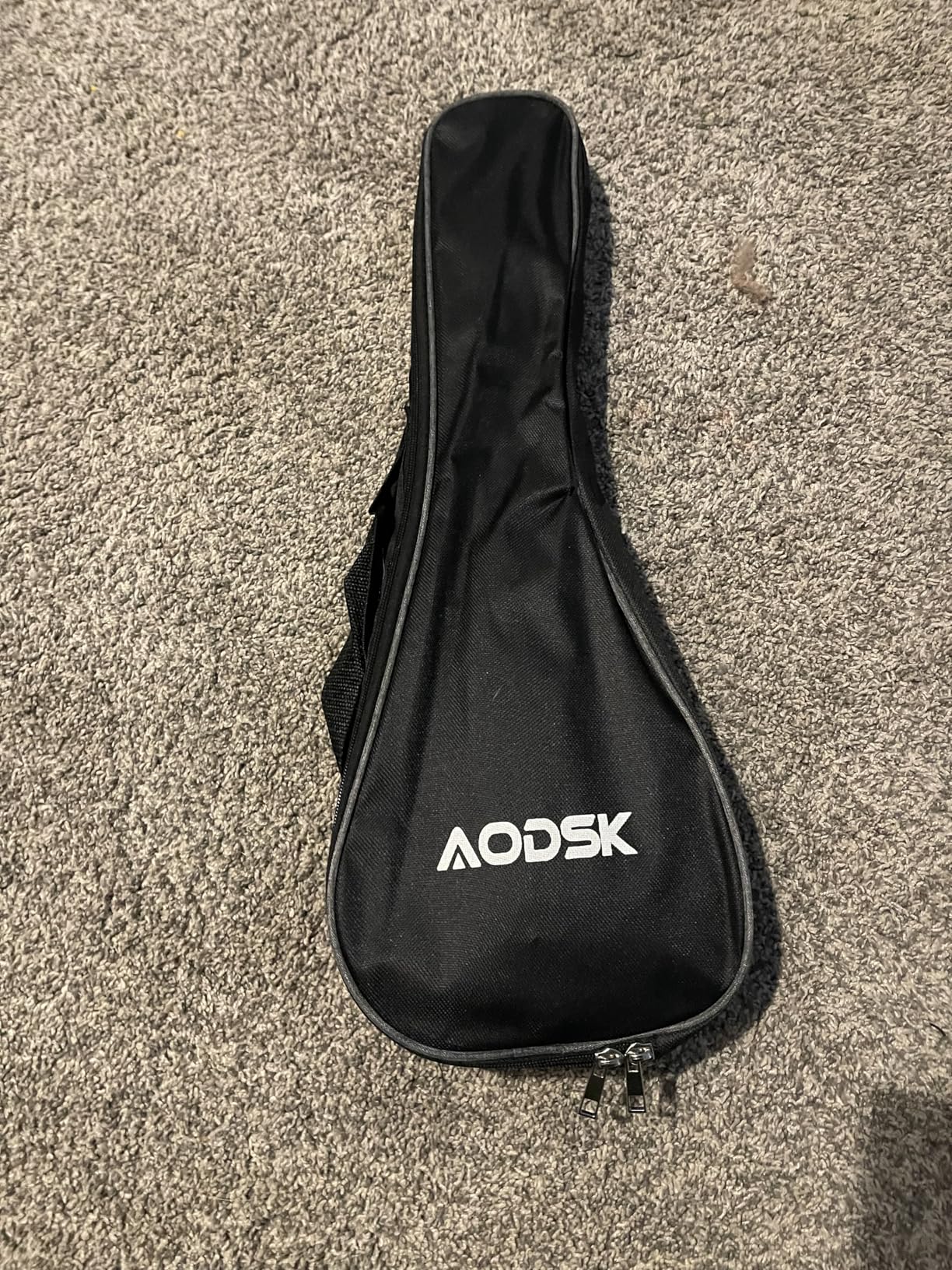 AODSK Concert Ukulele for Beginner 23 Inch Ukelele Kit with Gig Bag Strap Tuner Nylon String 4 Picks Cloth Online Lesson Holiday Gift customer photo 2